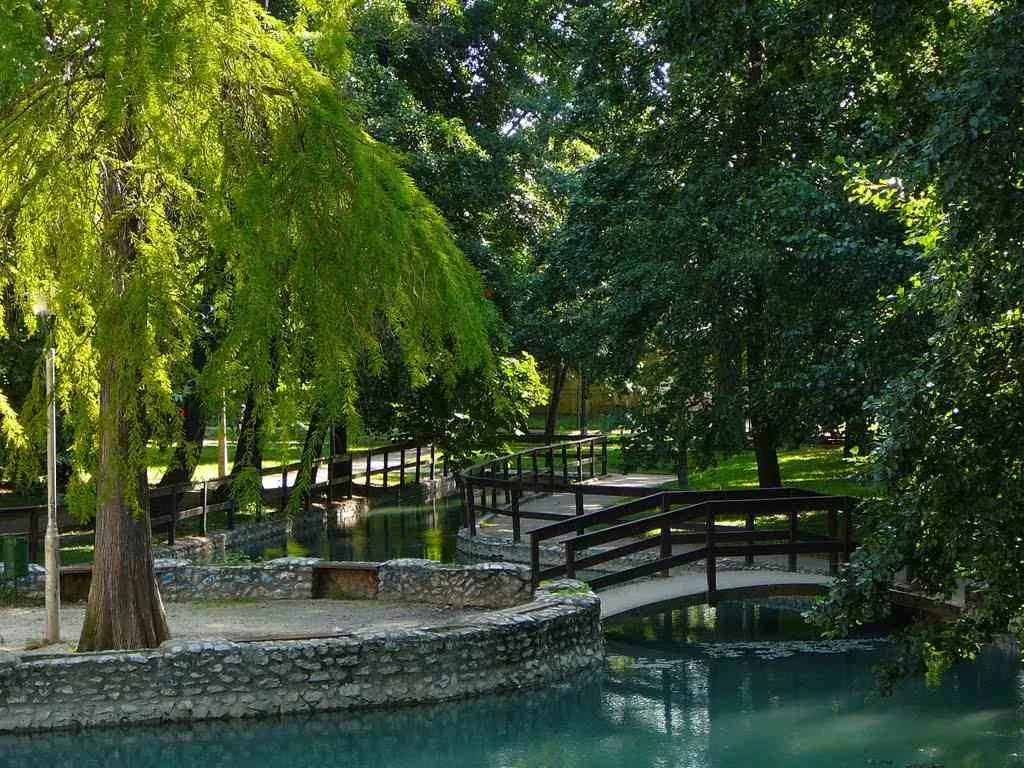 Platán Apartmanház Miskolctapolca – Miskolctapolca, Ungaria