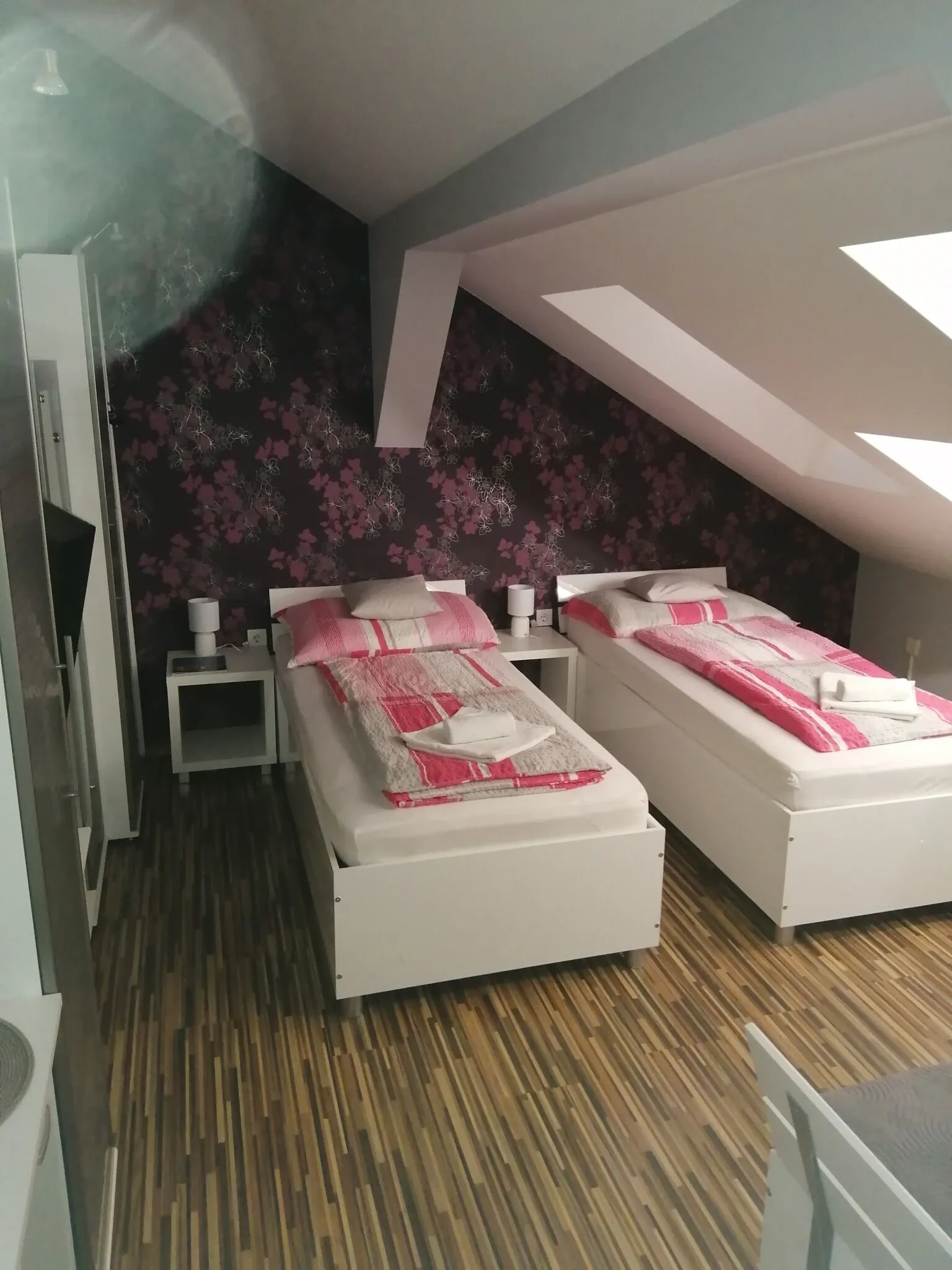 Sopron Eszter Apartman - foto 9