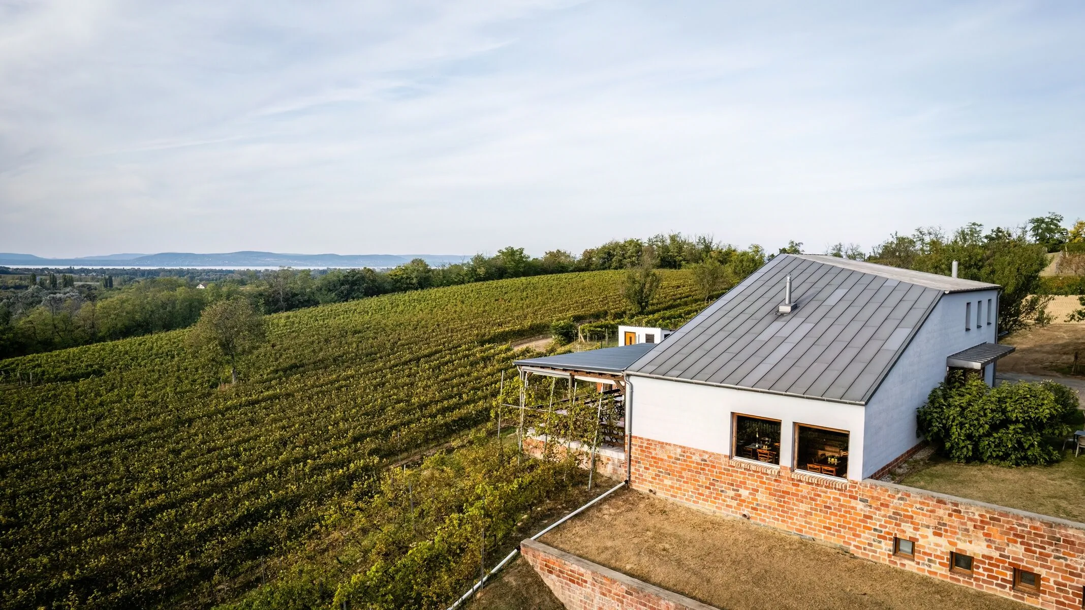 Pócz Pincészet Vendégház Balatonlelle – Balatonlelle, Ungaria