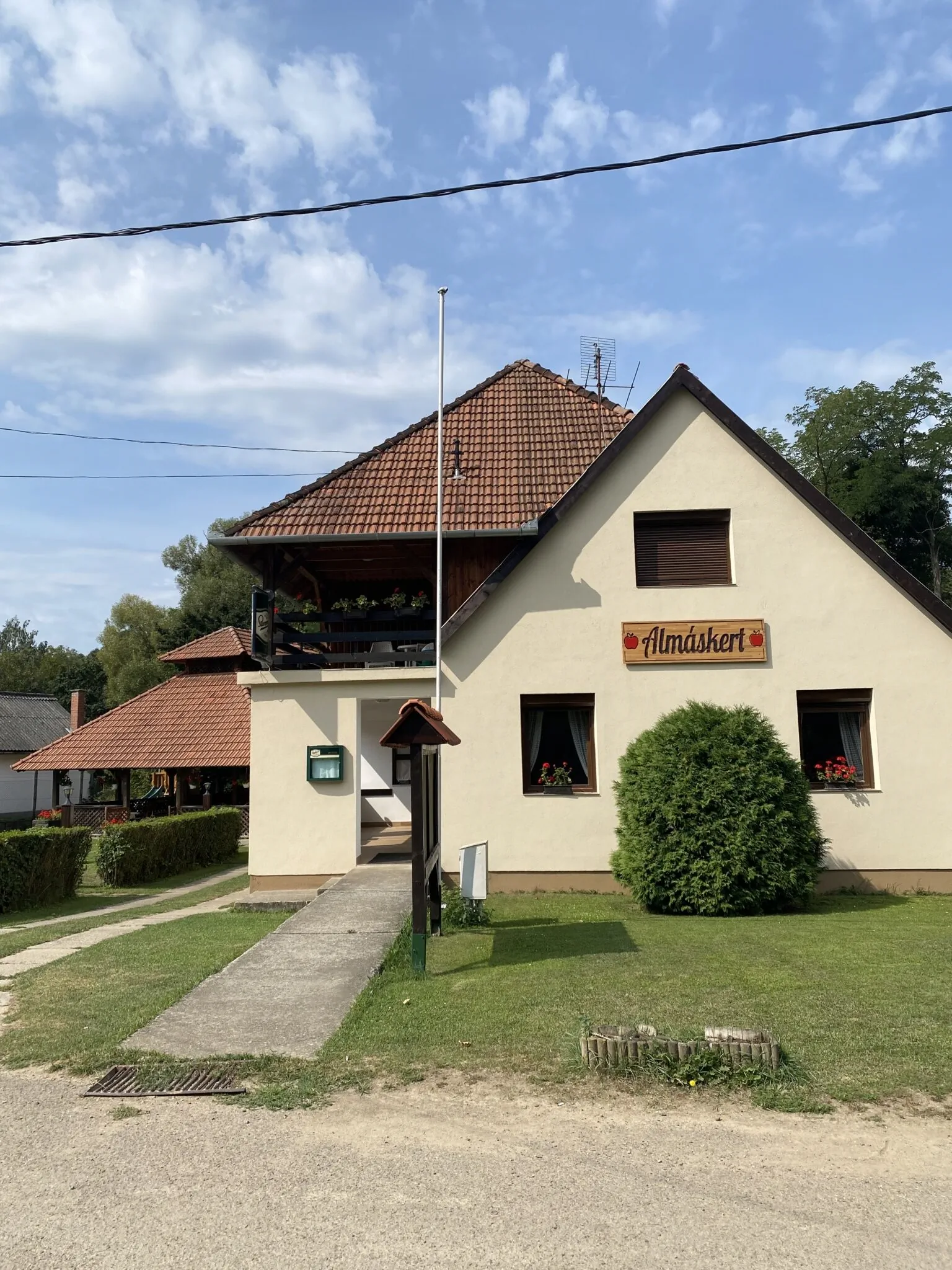 Almáskert Fogadó Zebegény – Zebegény, Ungaria