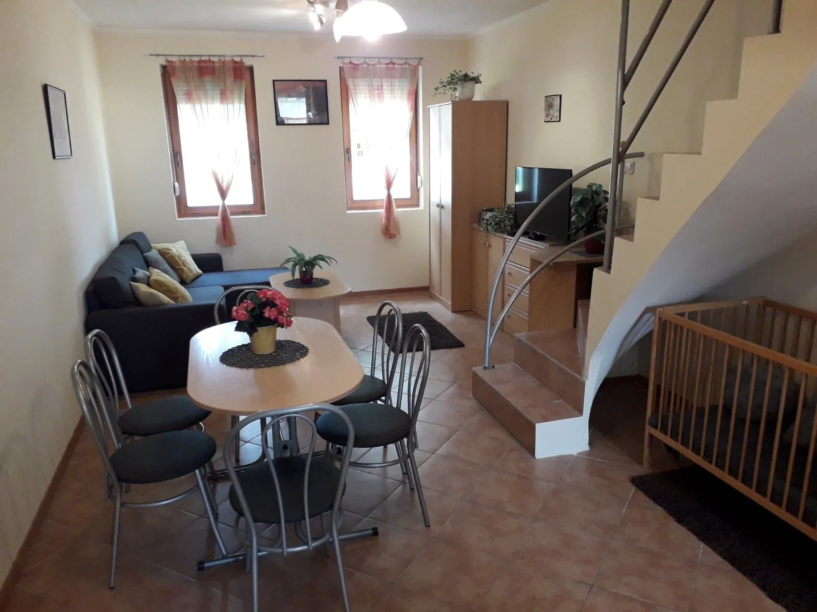 Silver Zafír Apartmanház Gyula - foto 1