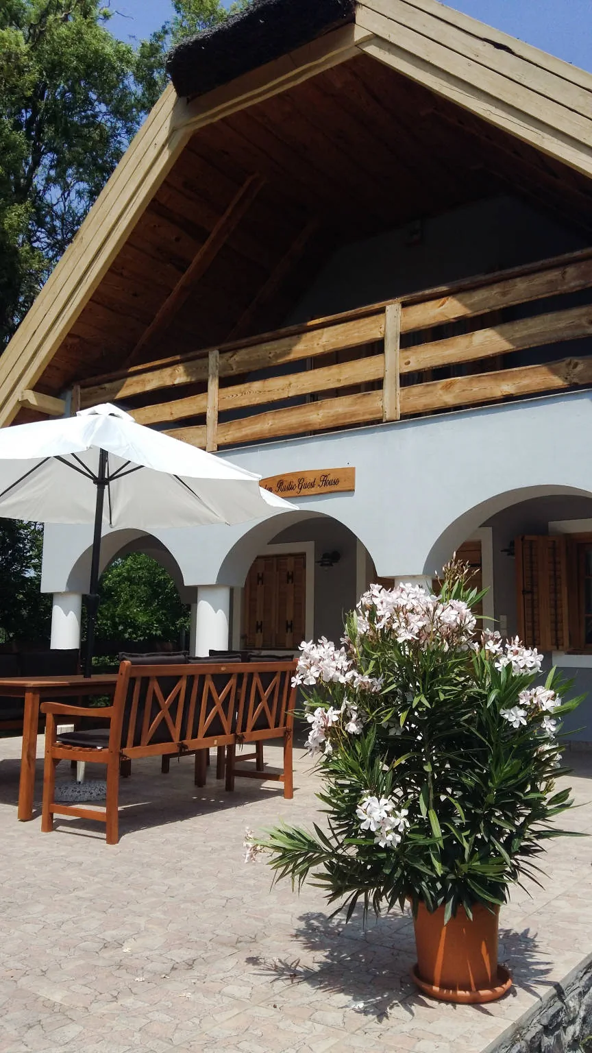 Balaton Rustic Guesthouse Badacsonytördemic - foto 1