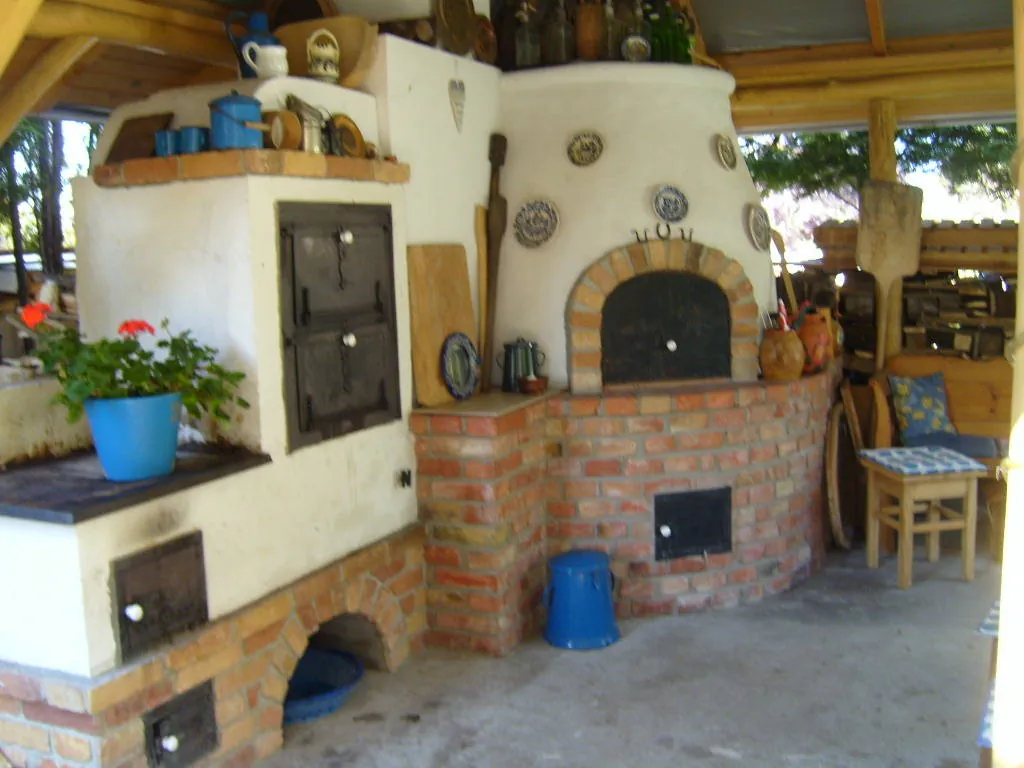 Hostel Vendégház Fót – Fót, Ungaria