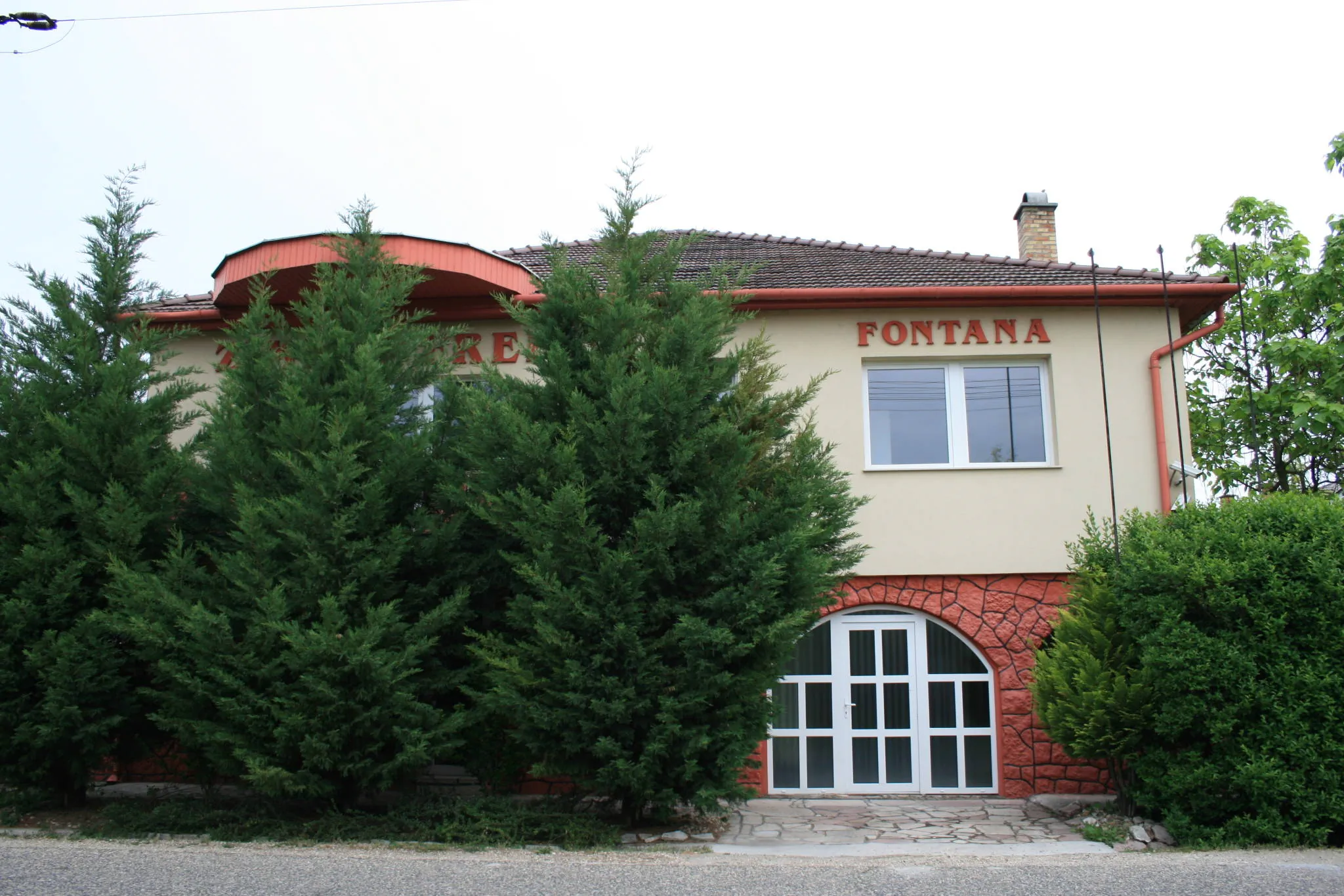 Fontana Vendégház Tát – Tát, Ungaria