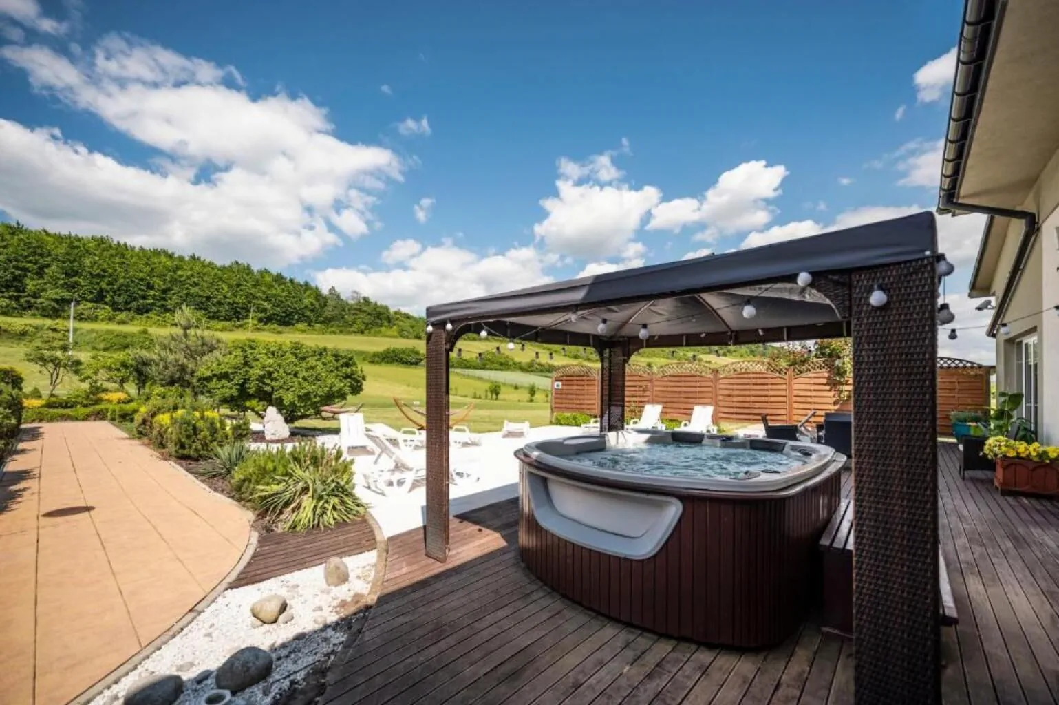 Hotel Dosłońce Resort Wellness & Farm Racławice – Racławice, Polonia
