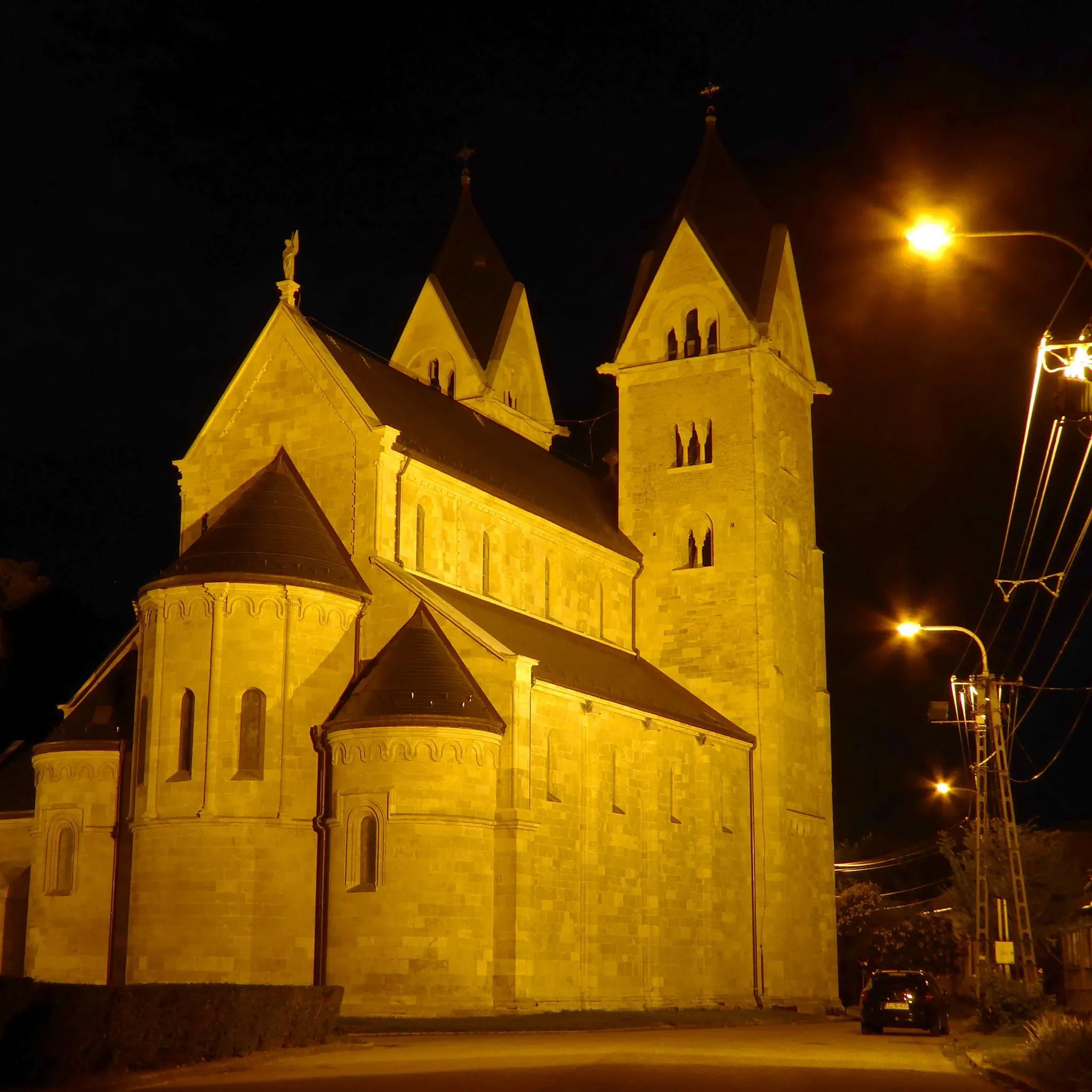 Vendégház a Két Toronyhoz Lébény – Lébény, Ungaria