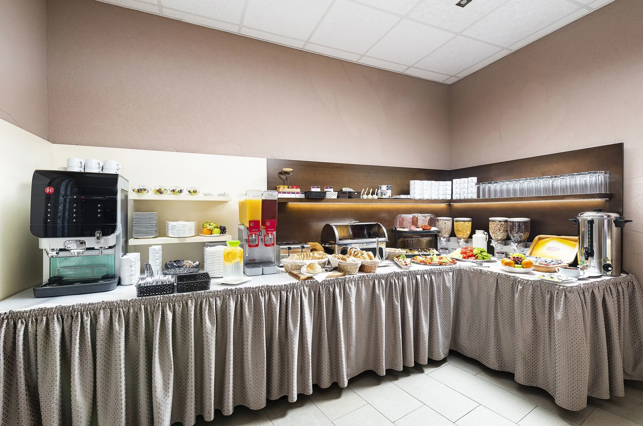 Hotel Fürdőház Nyíregyháza – Nyíregyháza, Węgry