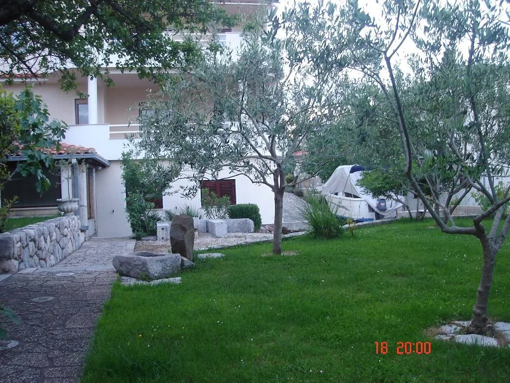 Apartman Info Krk – Krk, Croația