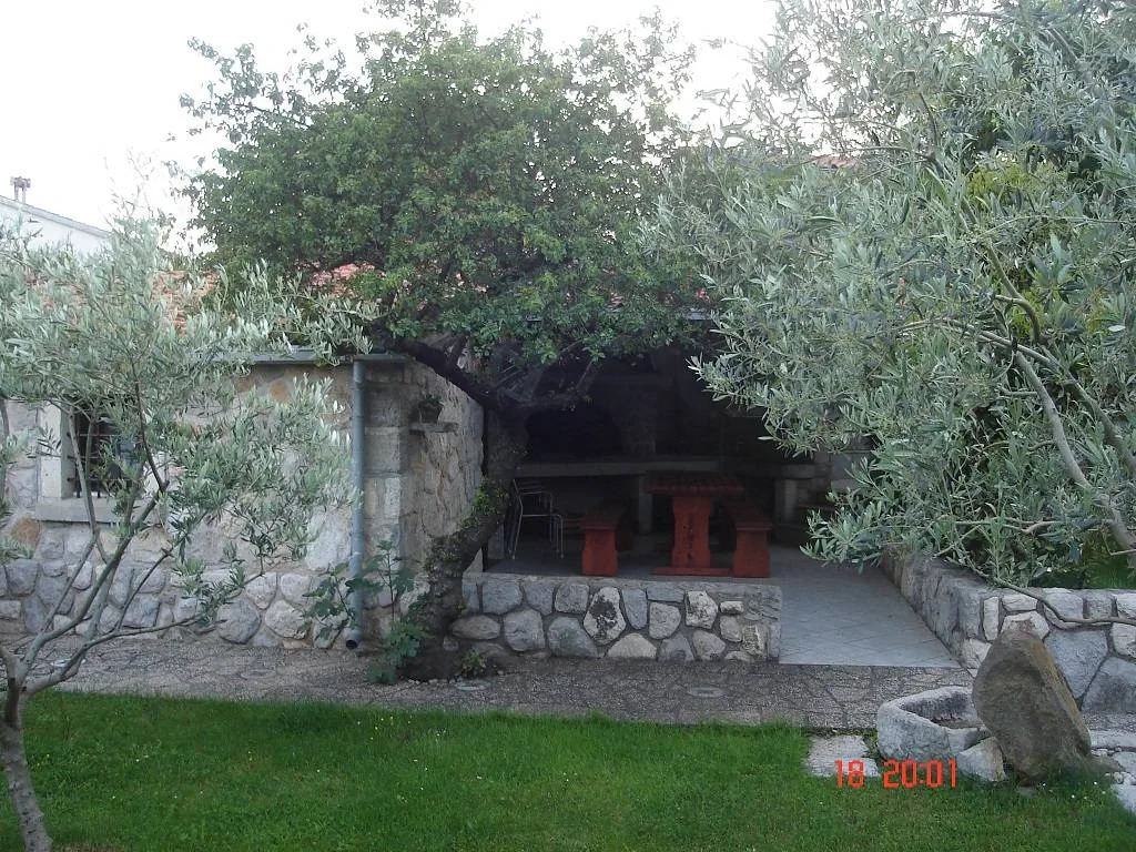 Apartman Info Krk – Krk, Croația