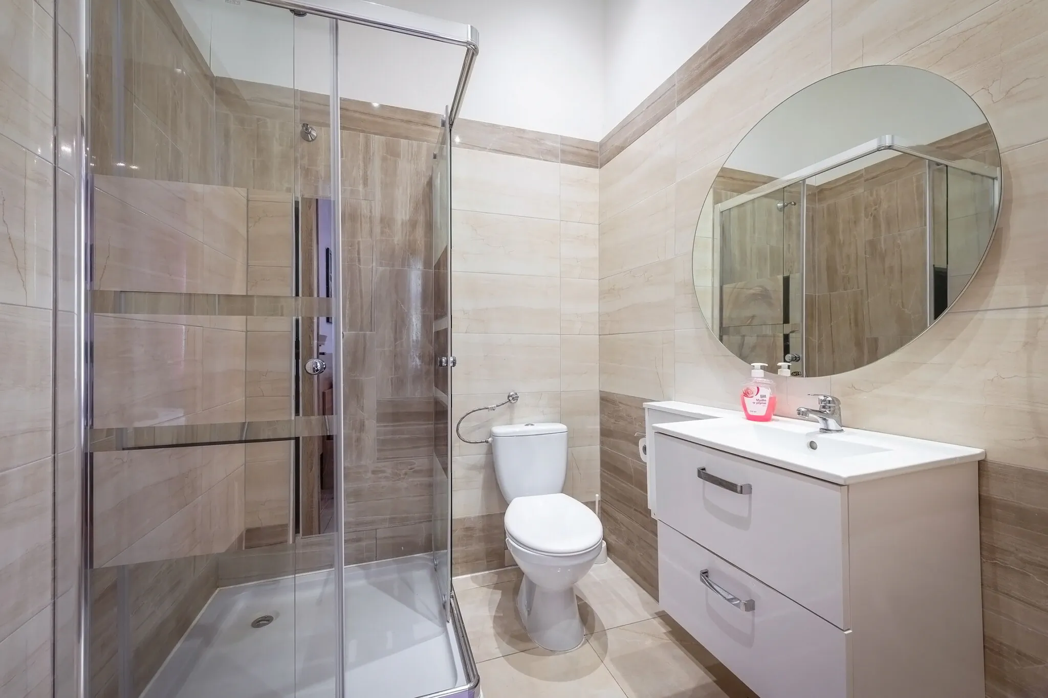 Hostel 70s and Queen Apartments Kraków – Cracovia, Polonia