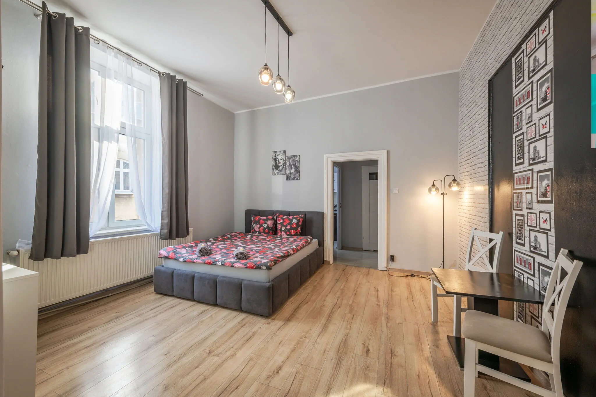 Hostel 70s and Queen Apartments Kraków – Cracovia, Polonia