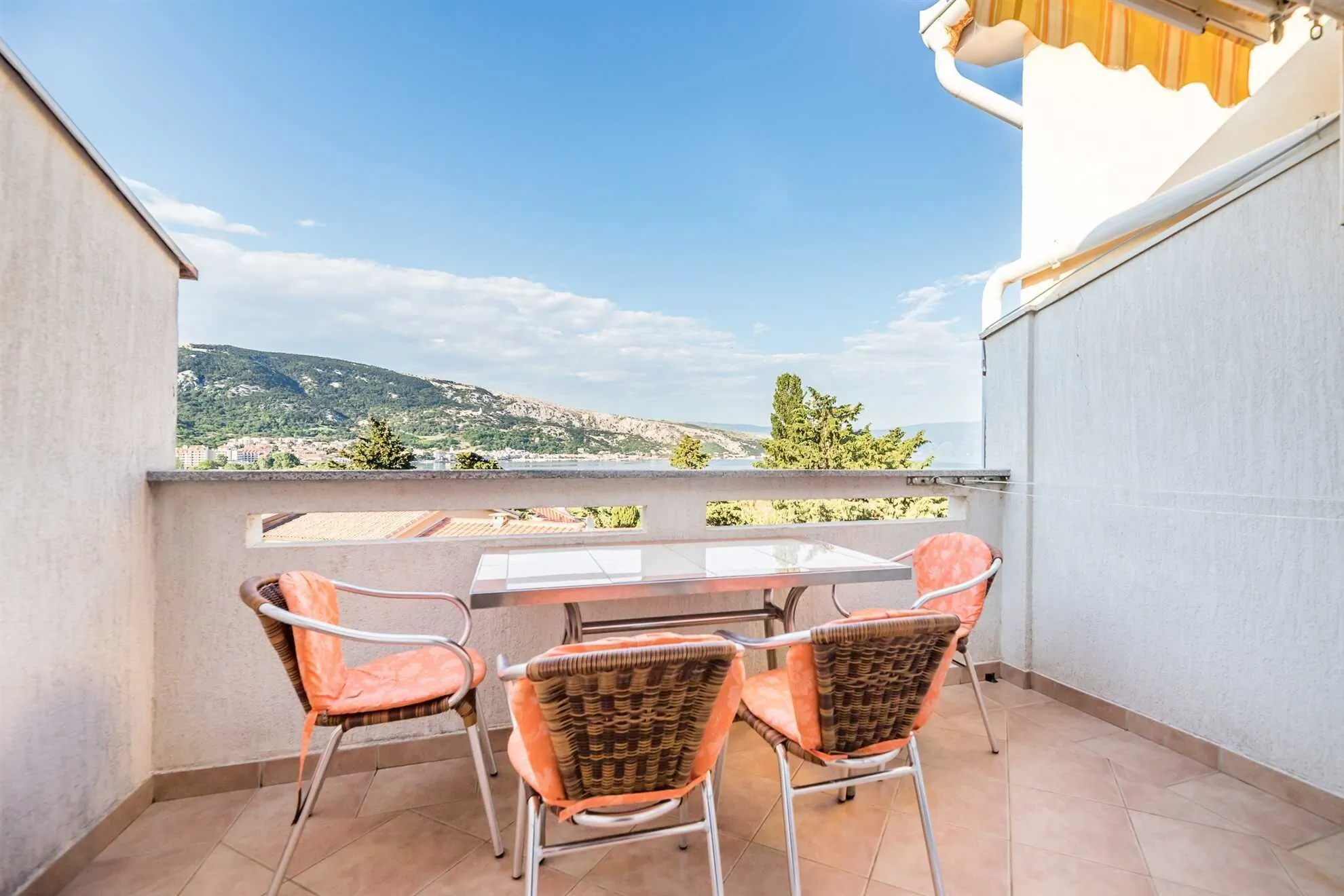 Apartment Zarok Baška – Baška, Croația