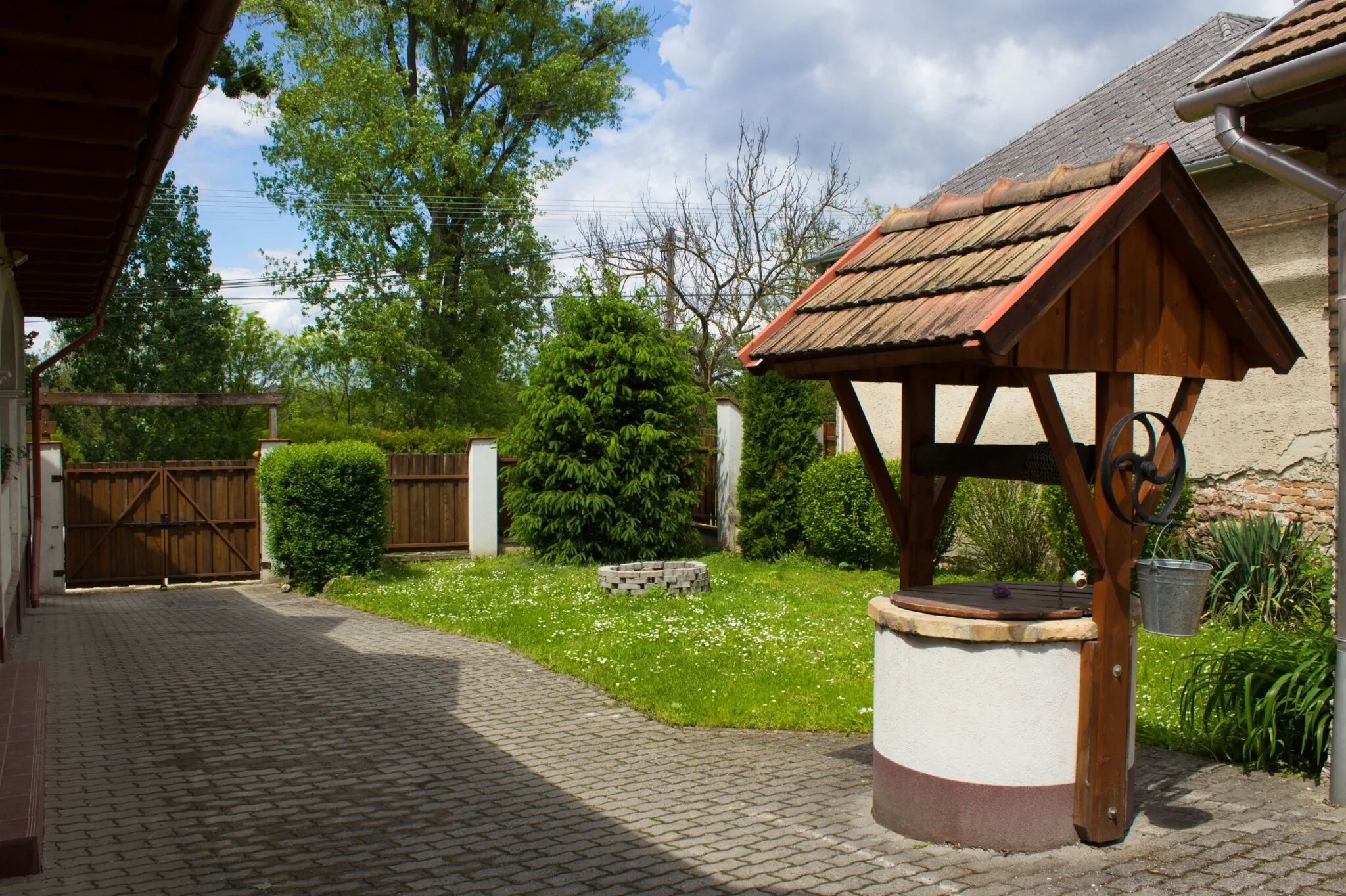 Anemona Vendégház Dunaalmás – Dunaalmás, Ungaria