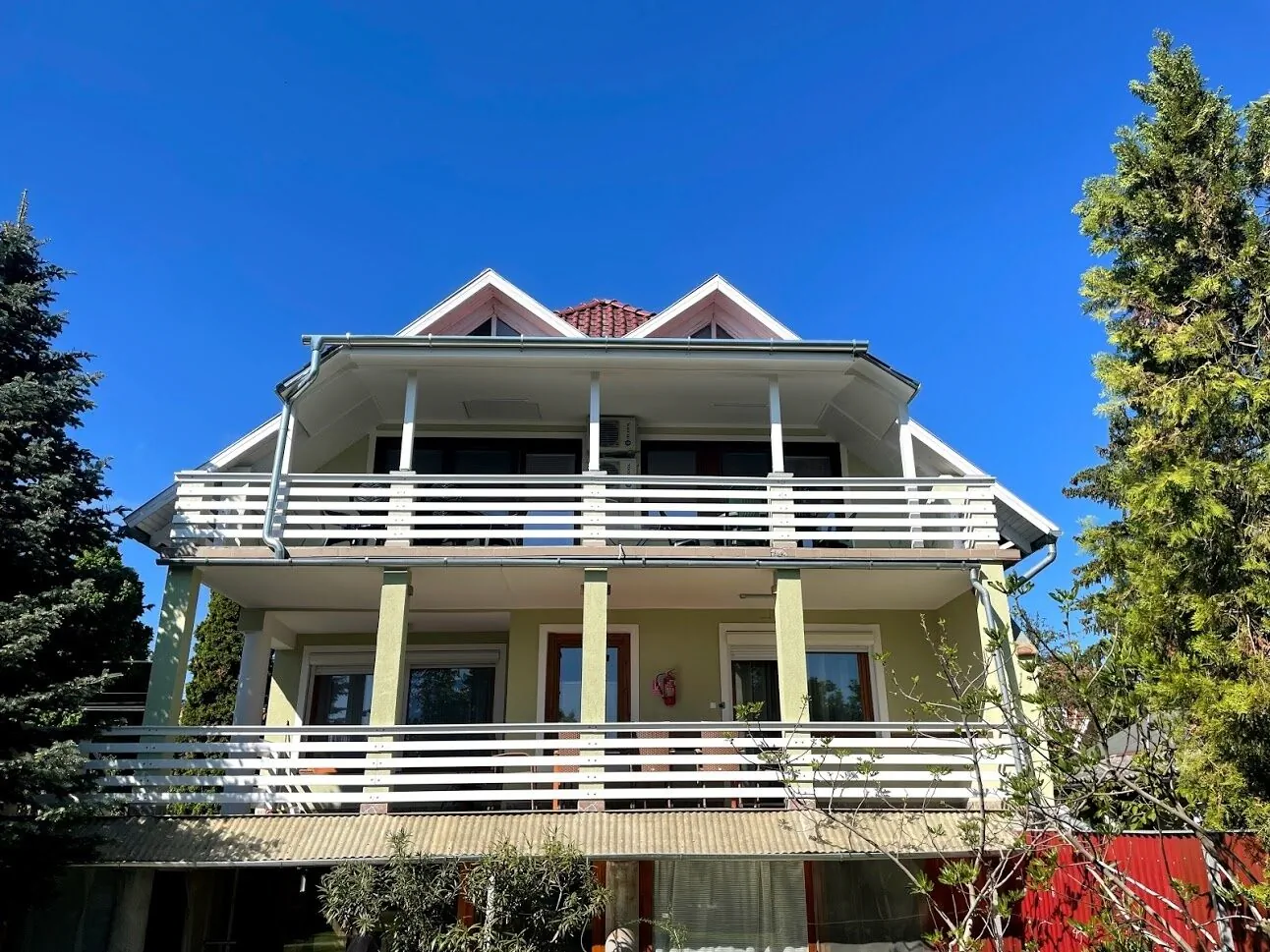 Bertalan Apartmanház Balatonföldvár - foto 10