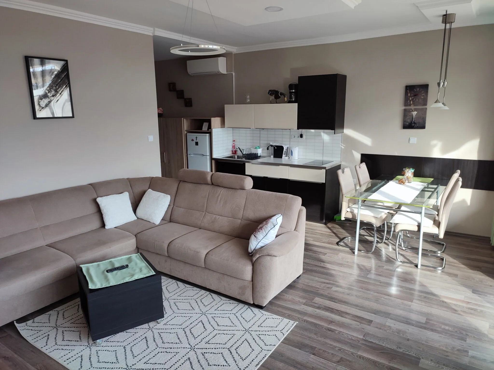 Lux Apartman Balatonfüred – Balatonfüred, Ungaria