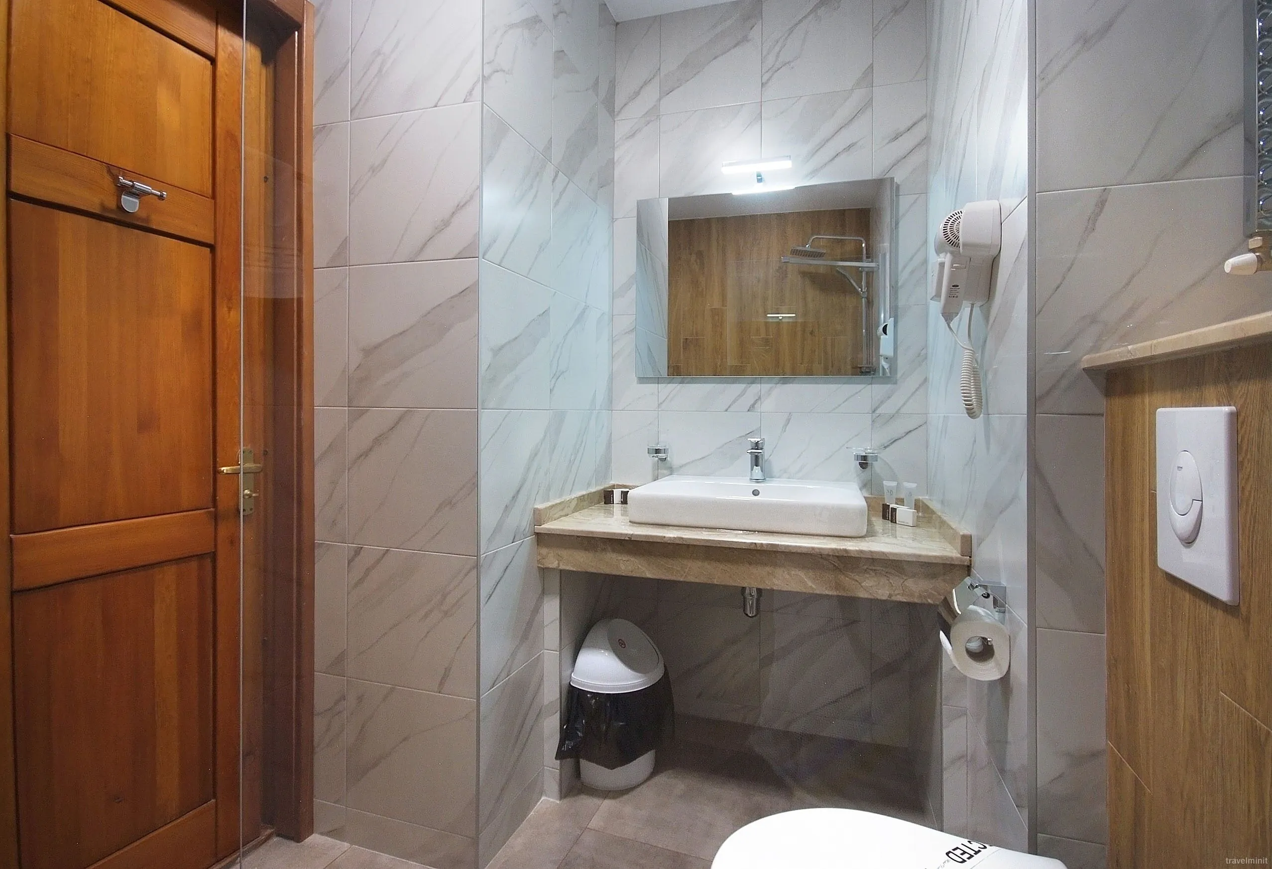 Hotel Dobru Slănic Moldova – Slănic-Moldova, România