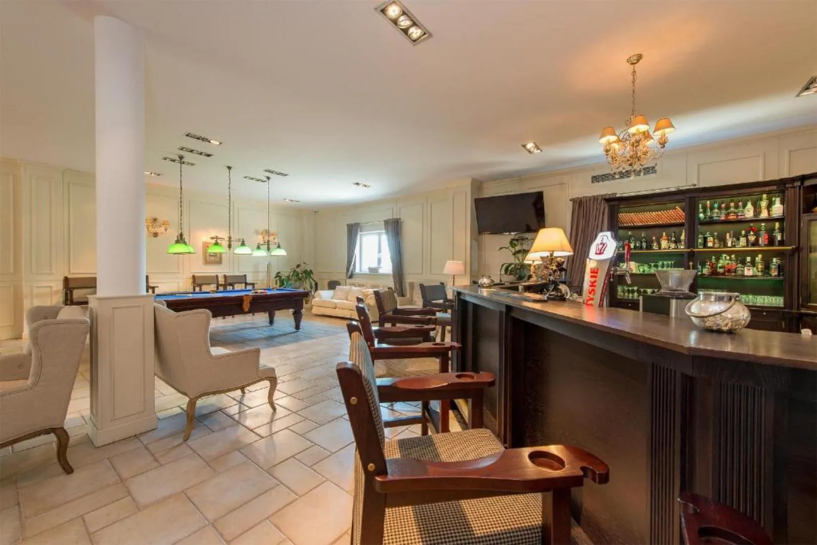 Hotel Riviera Airport Modlin - Olszewnica Nowa – Olszewnica Nowa, Polska