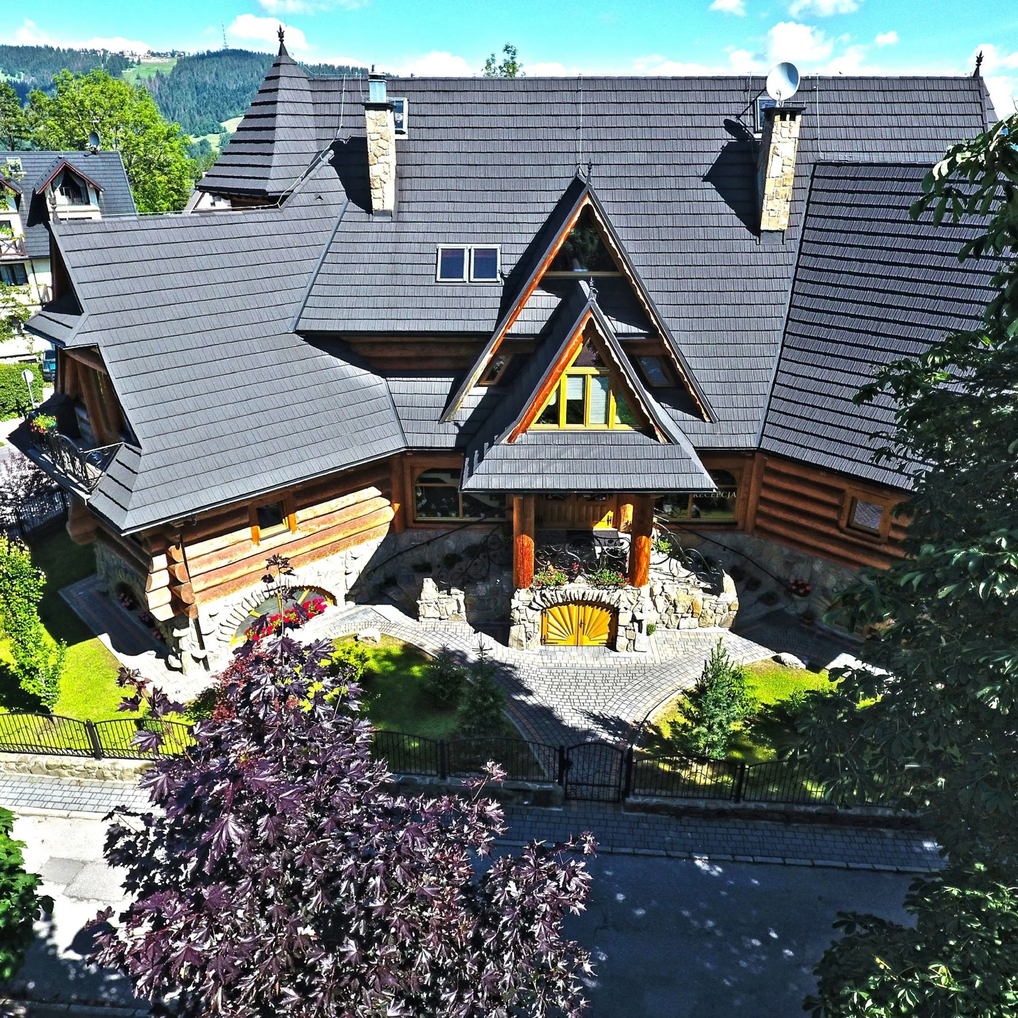 Pensjonat Zakopiański Dwór Zakopane – Zakopane, Polonia