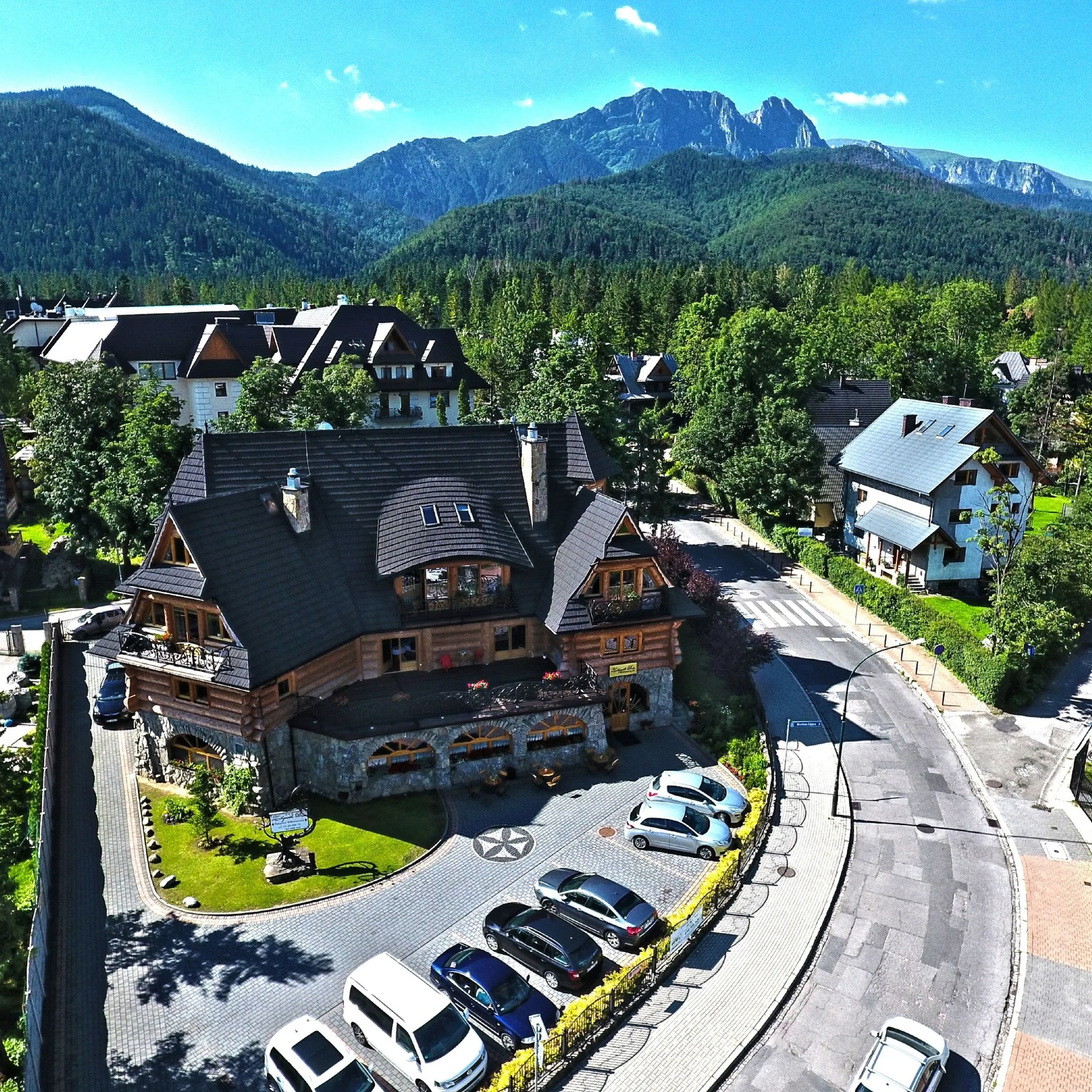 Pensjonat Zakopiański Dwór Zakopane – Zakopane, Polonia