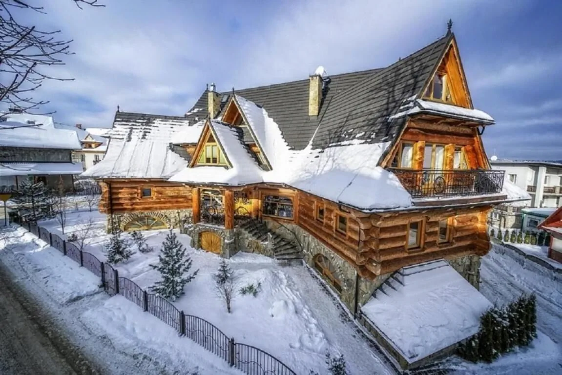Pensjonat Zakopiański Dwór Zakopane – Zakopane, Polonia