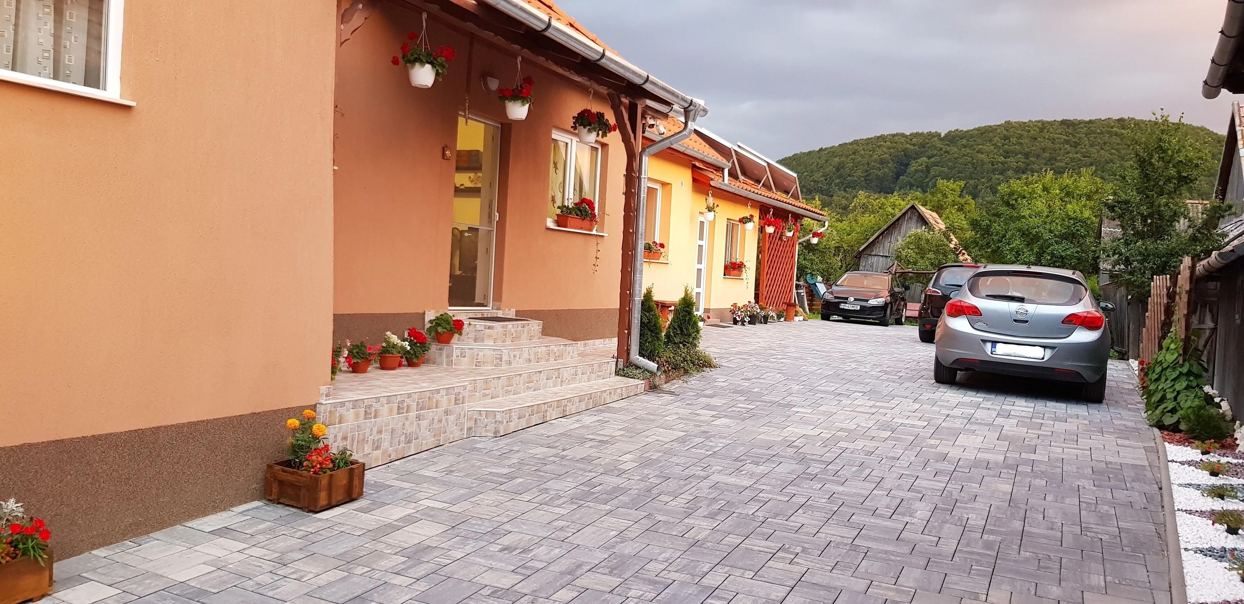 Casa de oaspeți Felszegi Corund – Corund, România