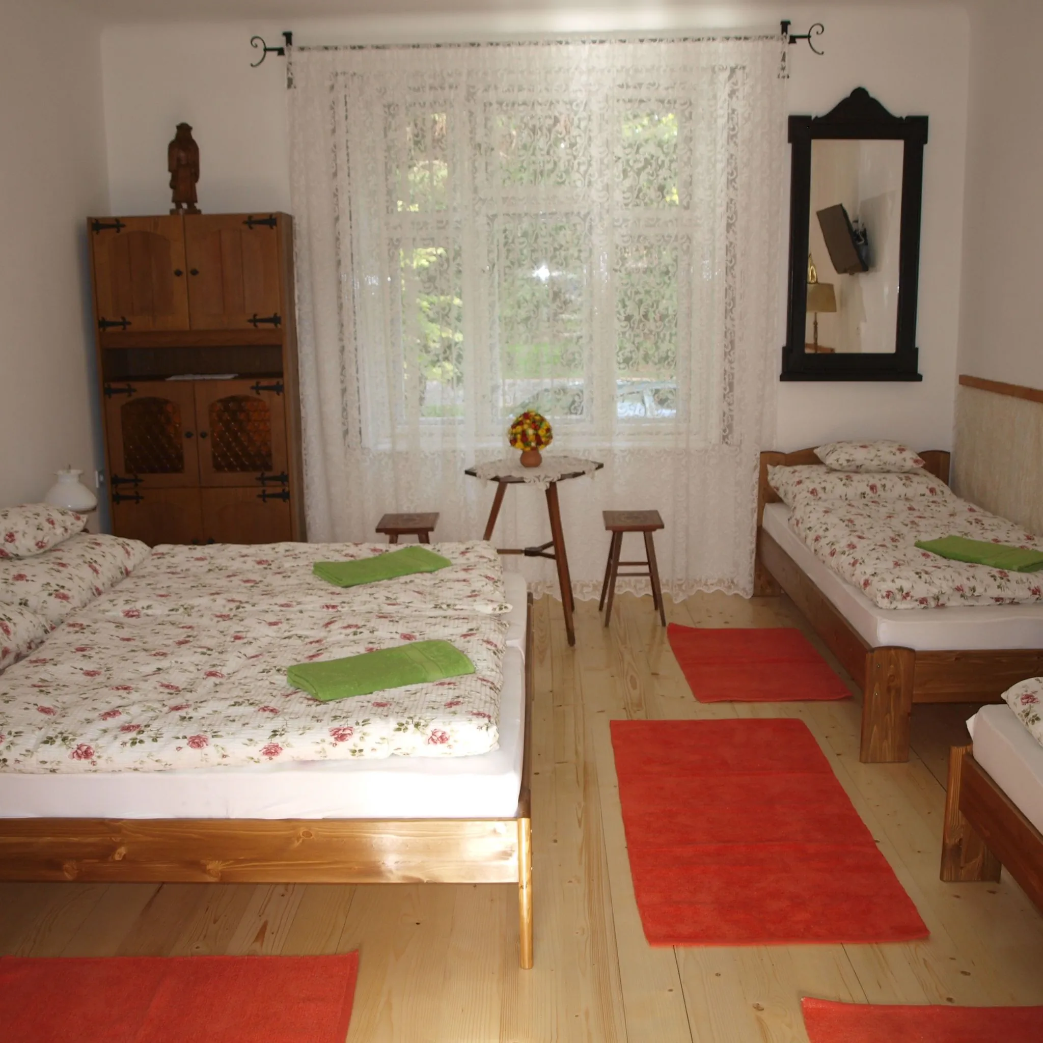 Csipkés Vendégház Hajdúnánás - foto 1