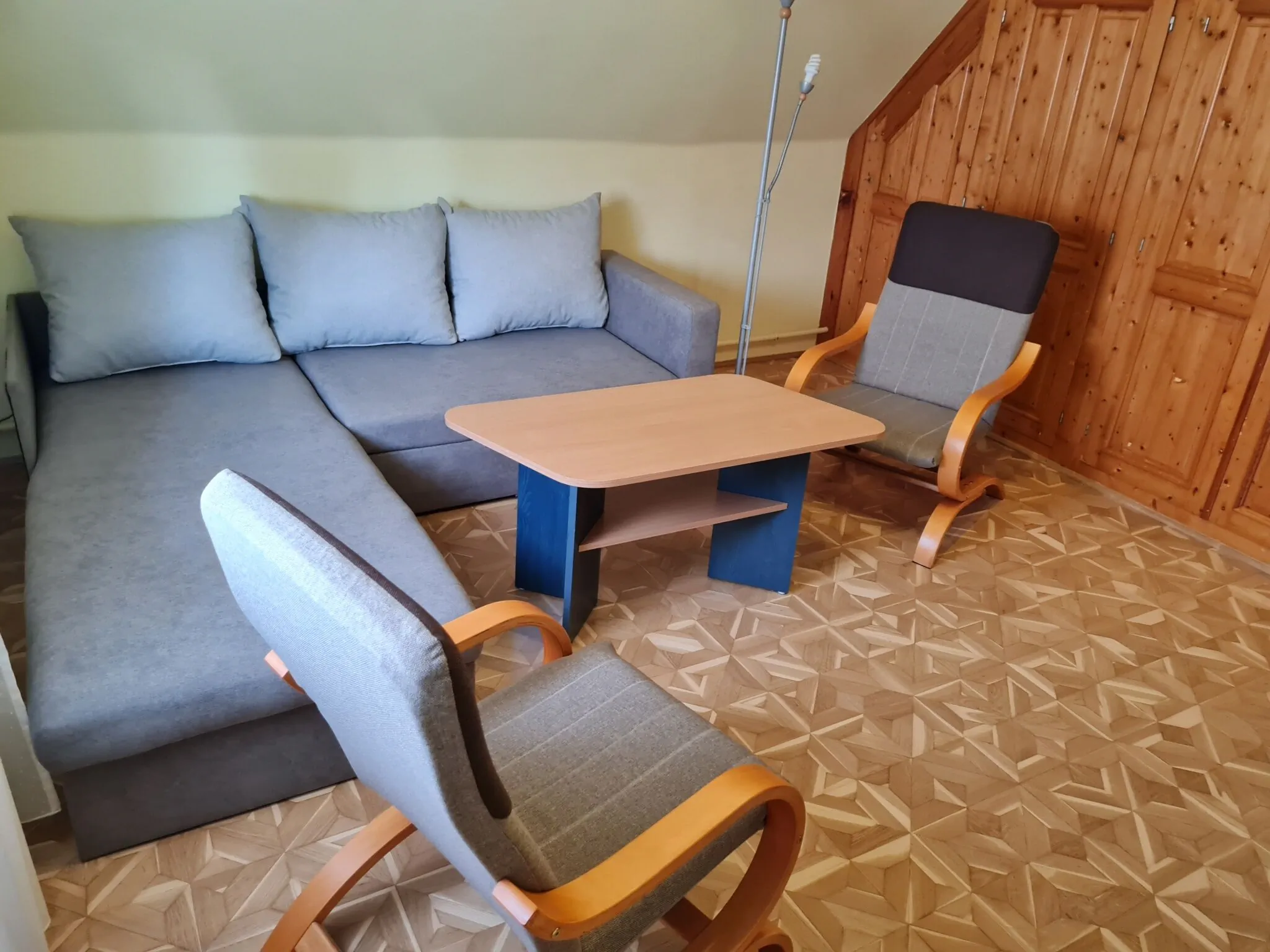 L&F Apartmanok Balatonboglár – Balatonboglár, Ungaria