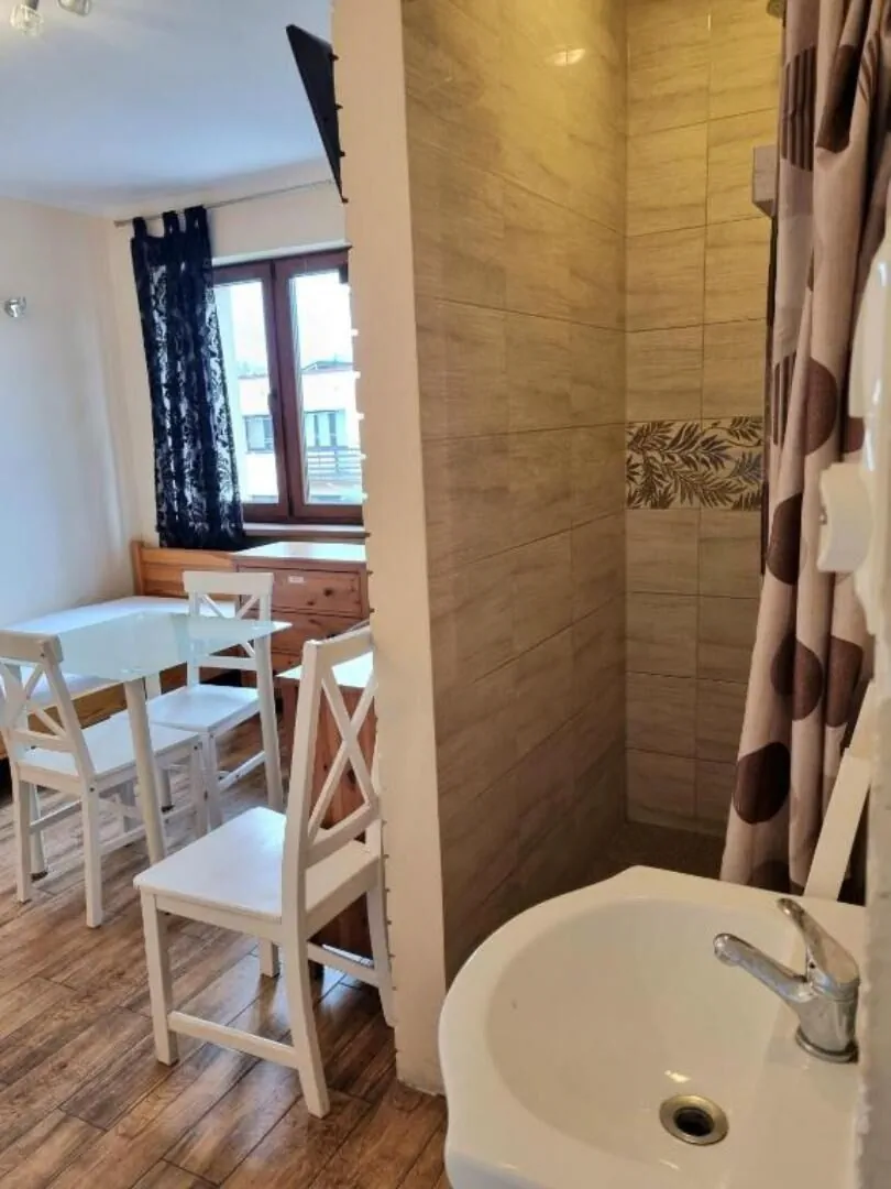 Hostel Rumiankowy Wrocław – Wrocław, Polonia