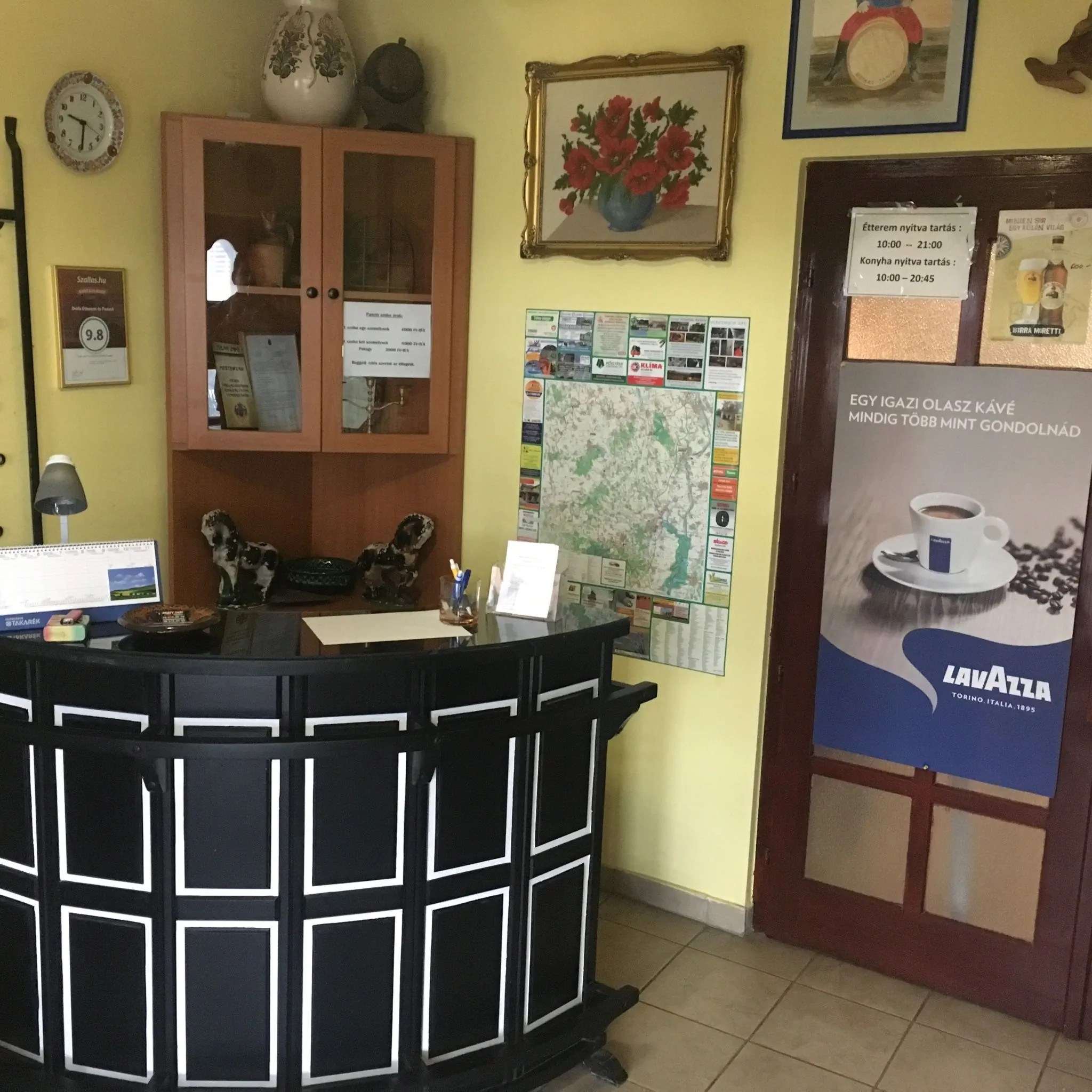 Diófa Étterem és Panzió Szekszárd – Szekszárd, Maďarsko