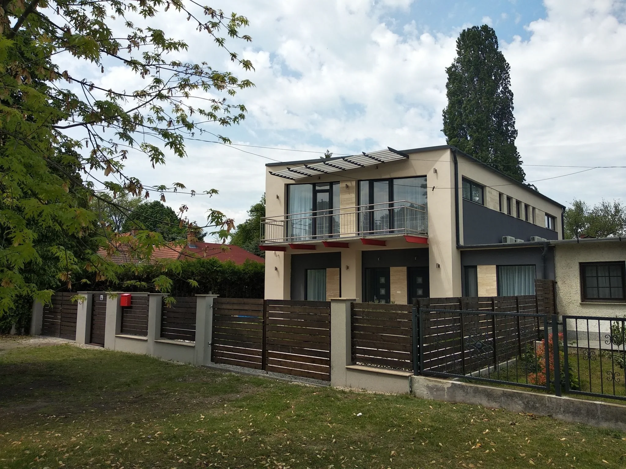 Újhely Apartmanház Siófok – Siófok, Ungaria