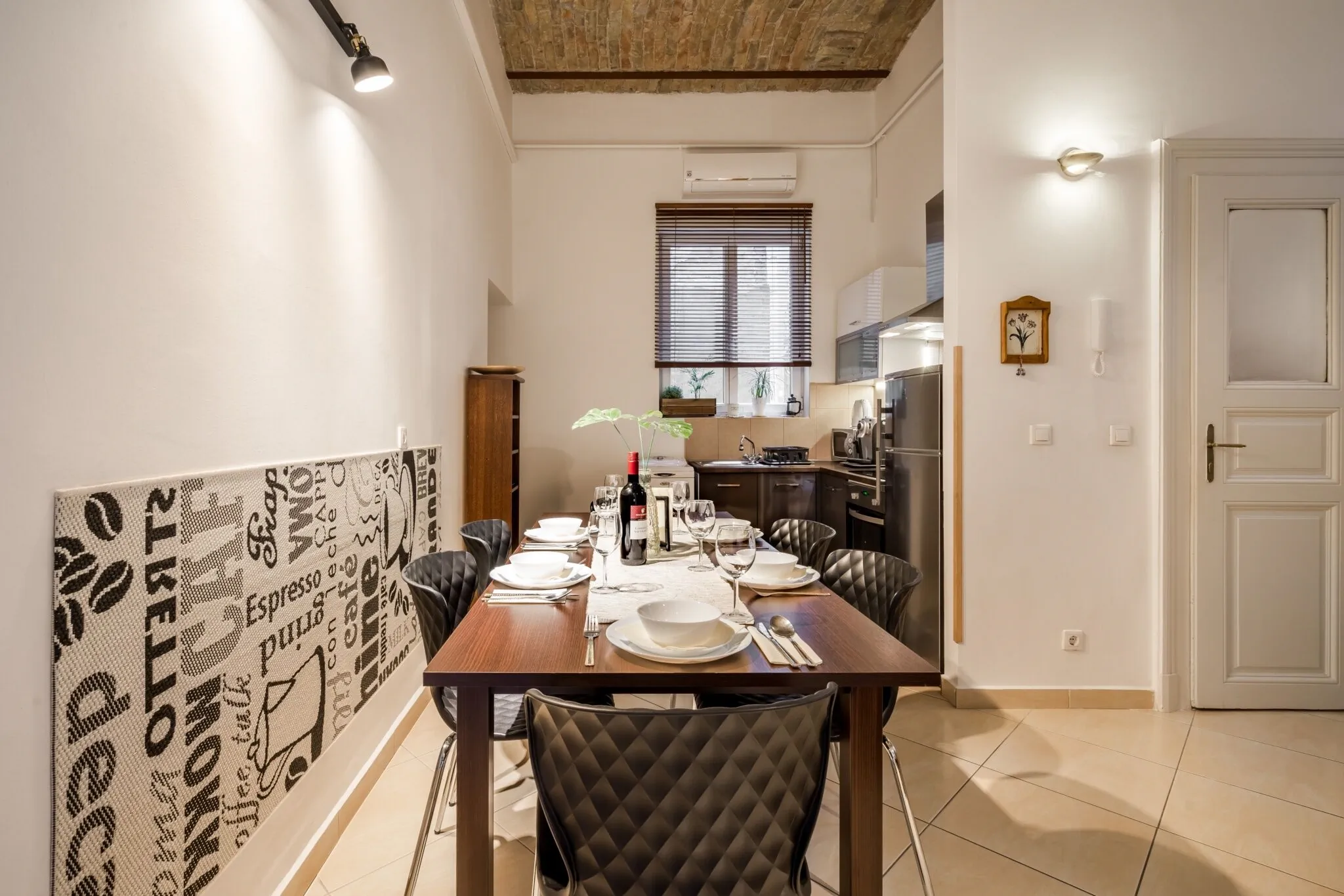 Family Apartment Downtown Budapest – Budapesta, Ungaria