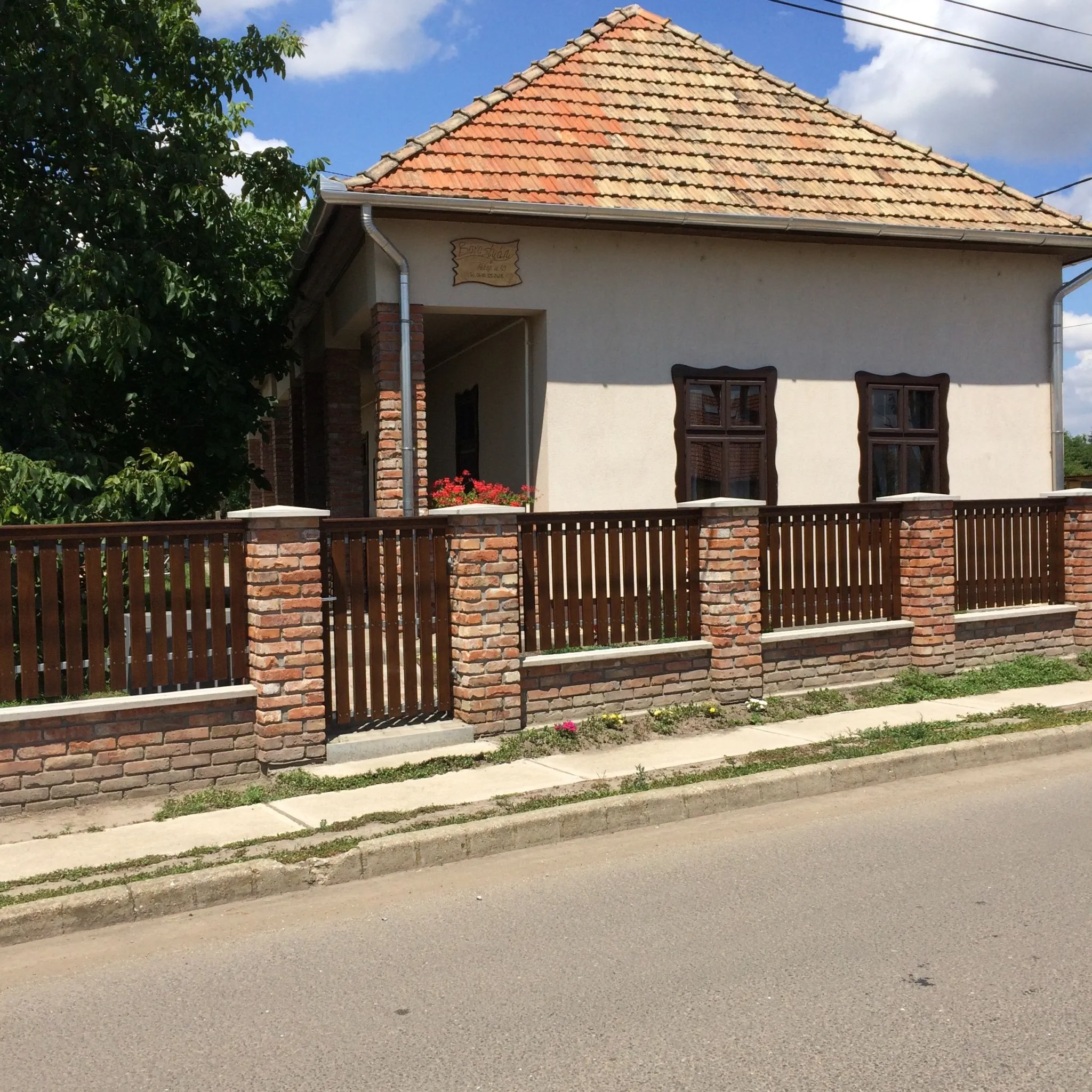Borostyán Vendégház Poroszló – Poroszló, Ungaria