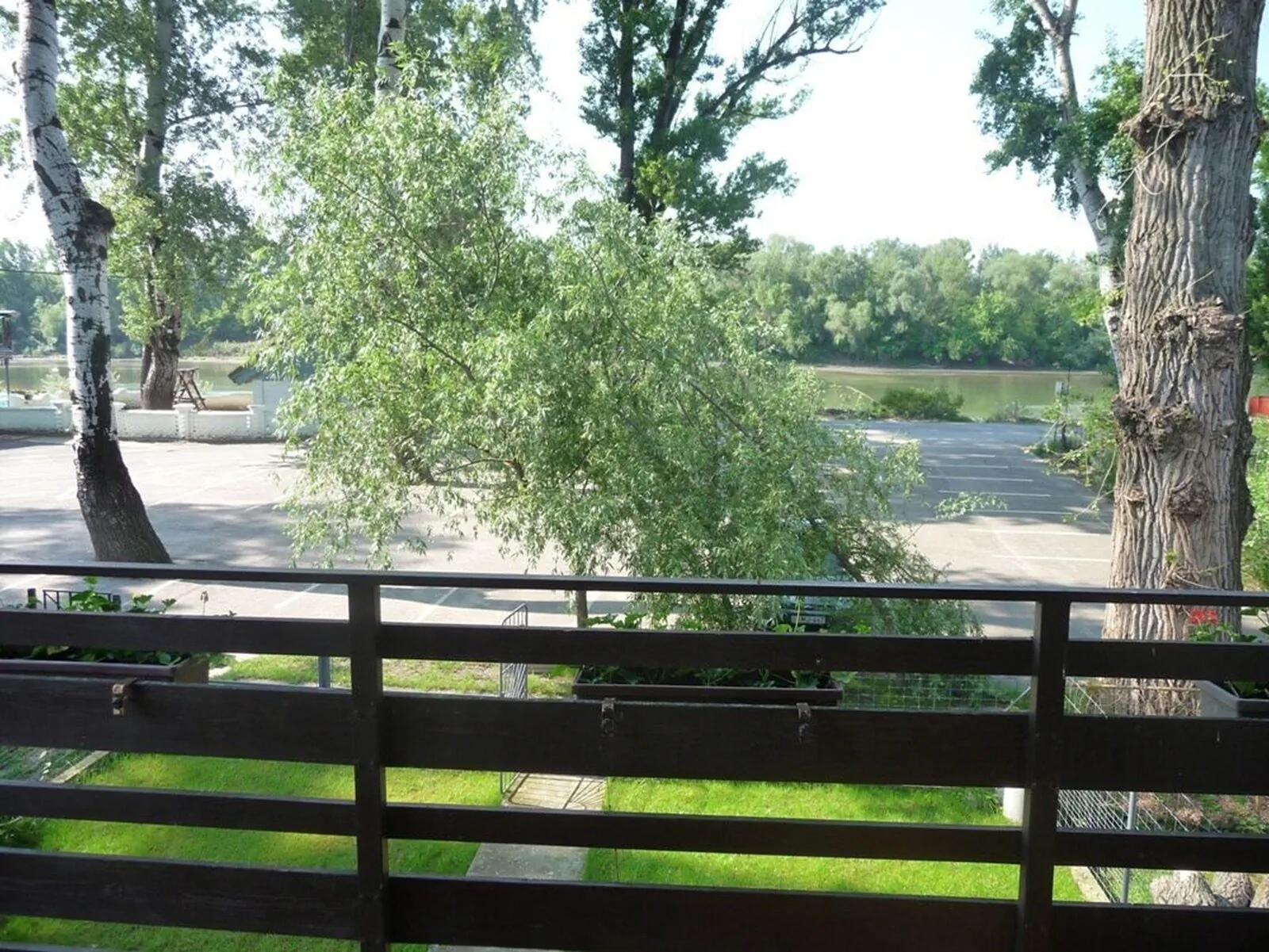 Sárga Pihenőház Szeged – Szeghed, Ungaria