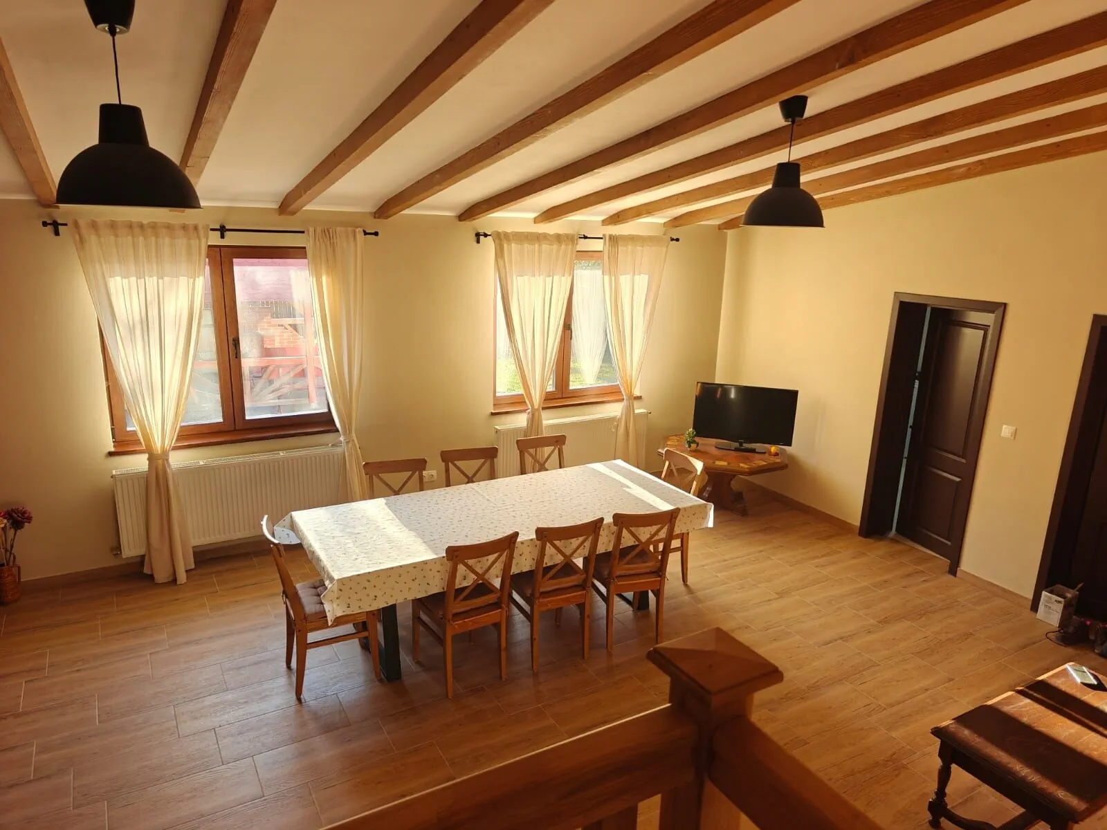 Casa la Cheie Gyulak Izvoare – Izvoare, România