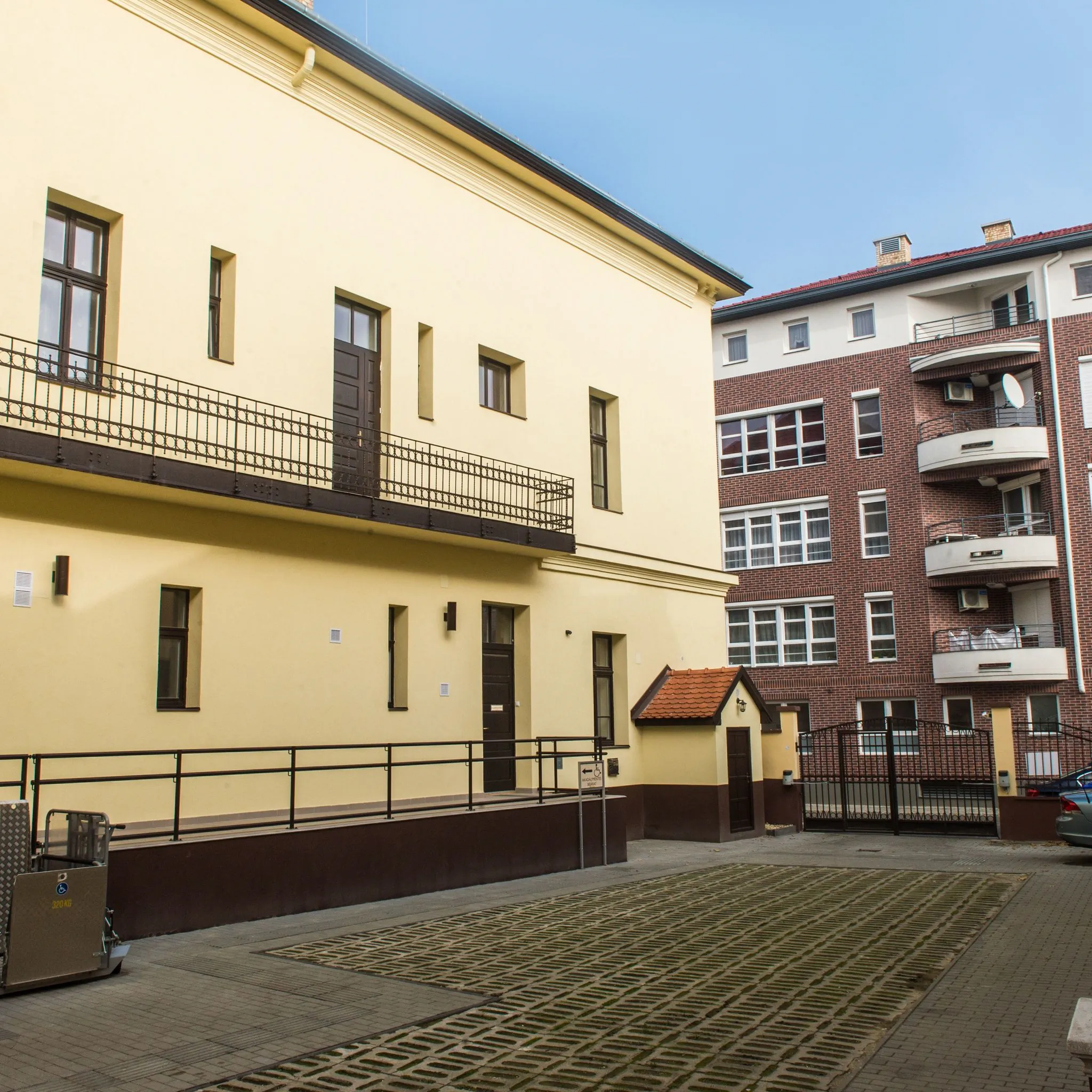 Zsidó Hitközség Hostel Debrecen – Debrețin, Ungaria