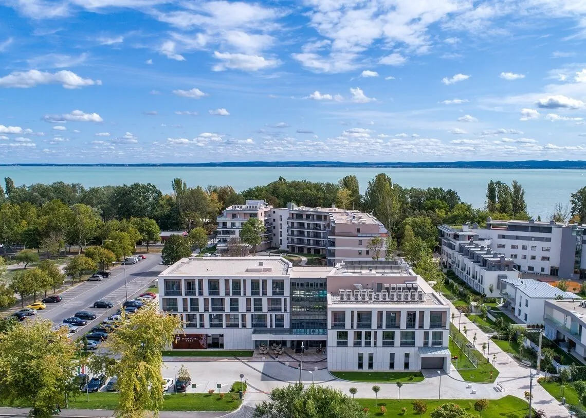 Aura Felnőttbarát Hotel Balatonfüred – Balatonfüred, Maďarsko