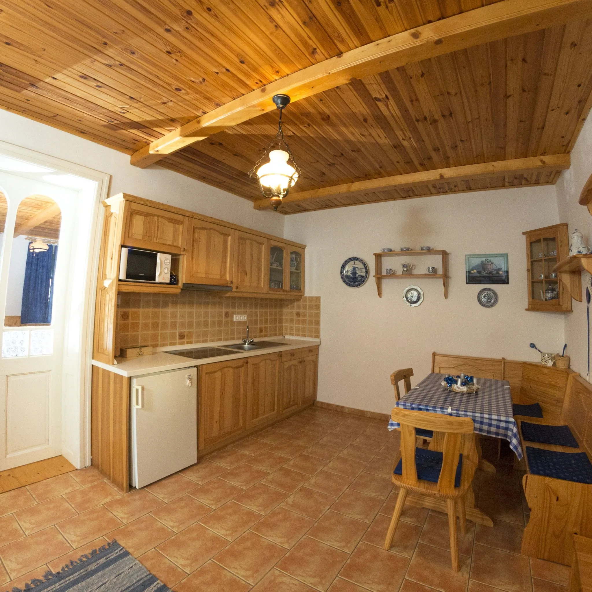Hauszmann Vendégház Palotabozsok – Palotabozsok, Ungaria
