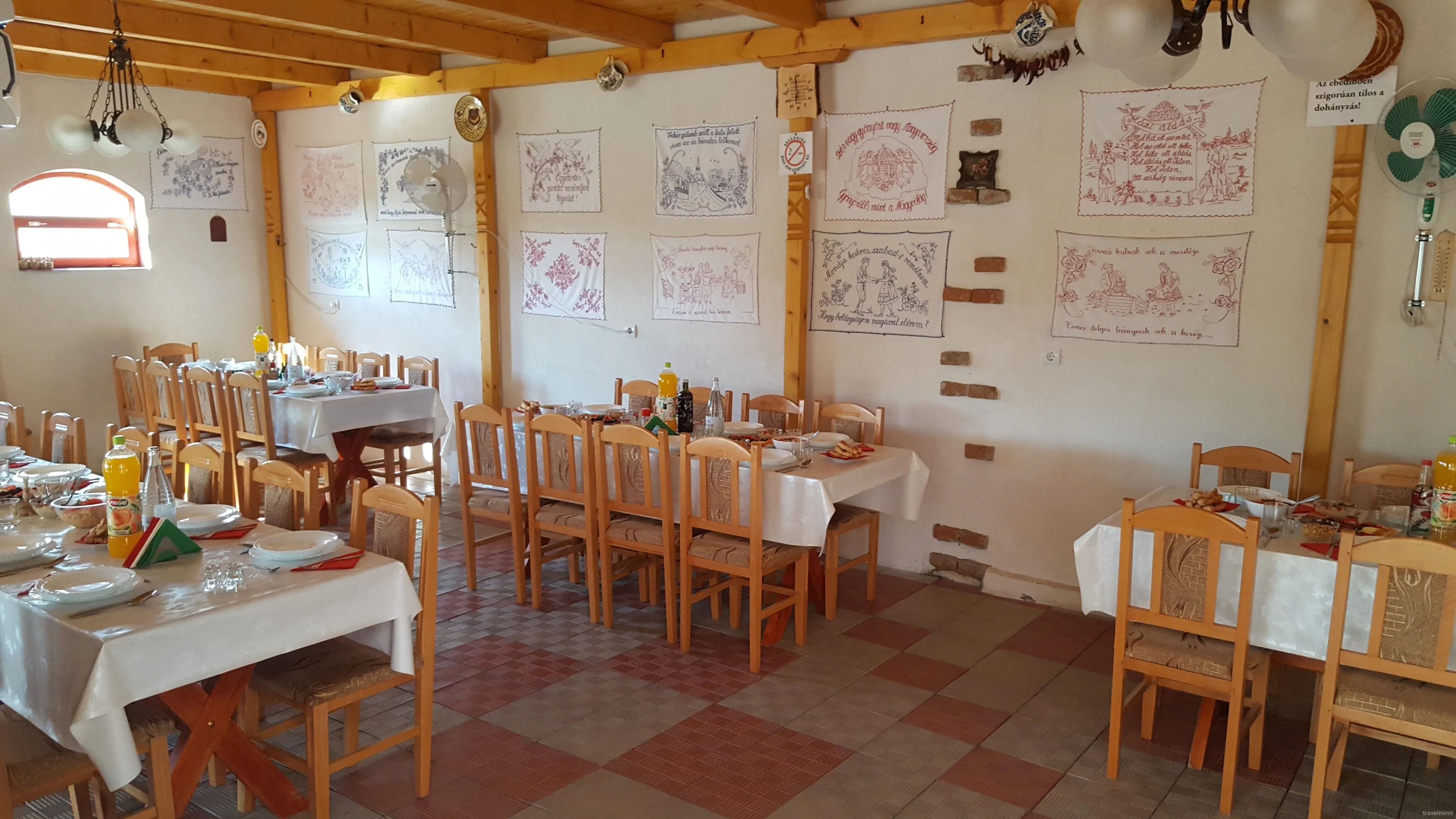 Pensiunea Bukovina Cristur - foto 7