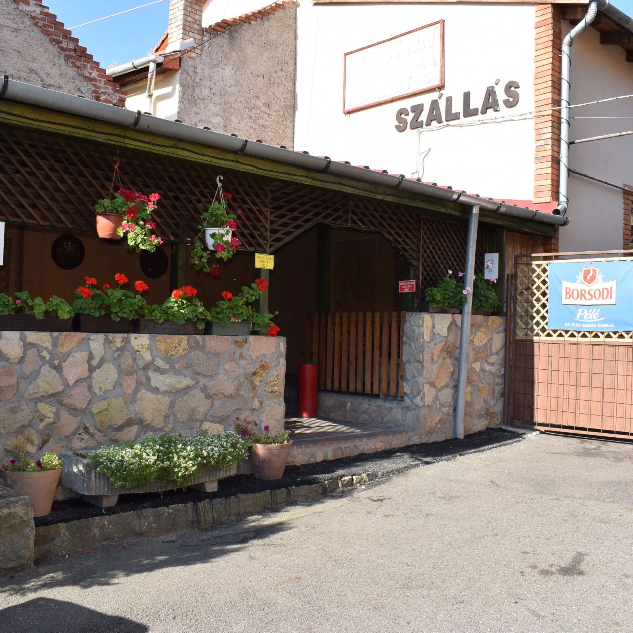 Margaréta Söröző és Szállás Miskolc – Miskolc, Ungaria