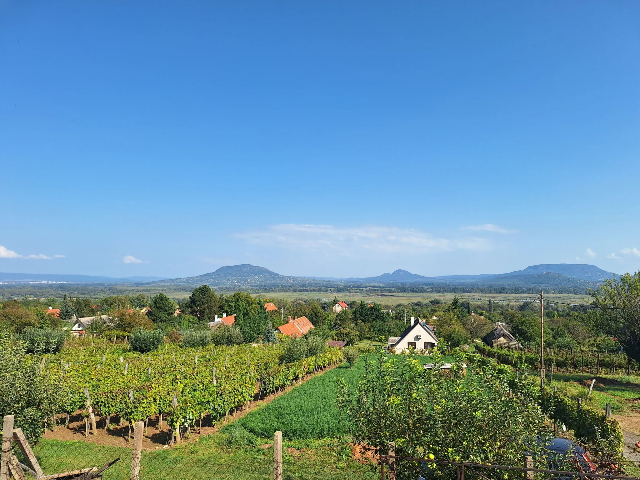 Balaton Hegyvidéki Apartman Balatonederics – Balatonederics, Ungaria