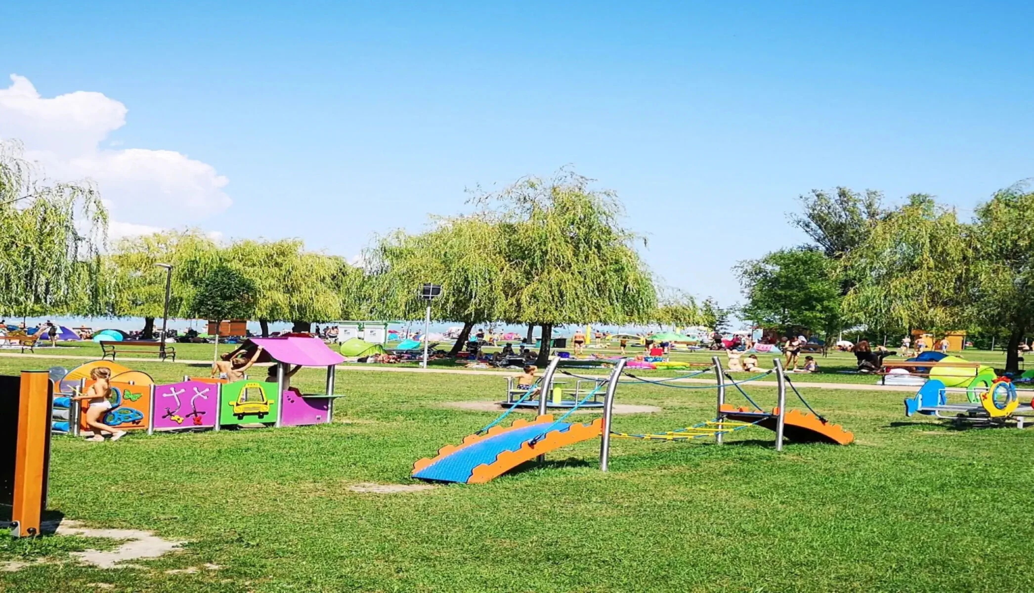 Boglárka és Levente Vízparti Apartmanok Balatonmáriafürdő – Balatonmáriafürdő, Ungaria