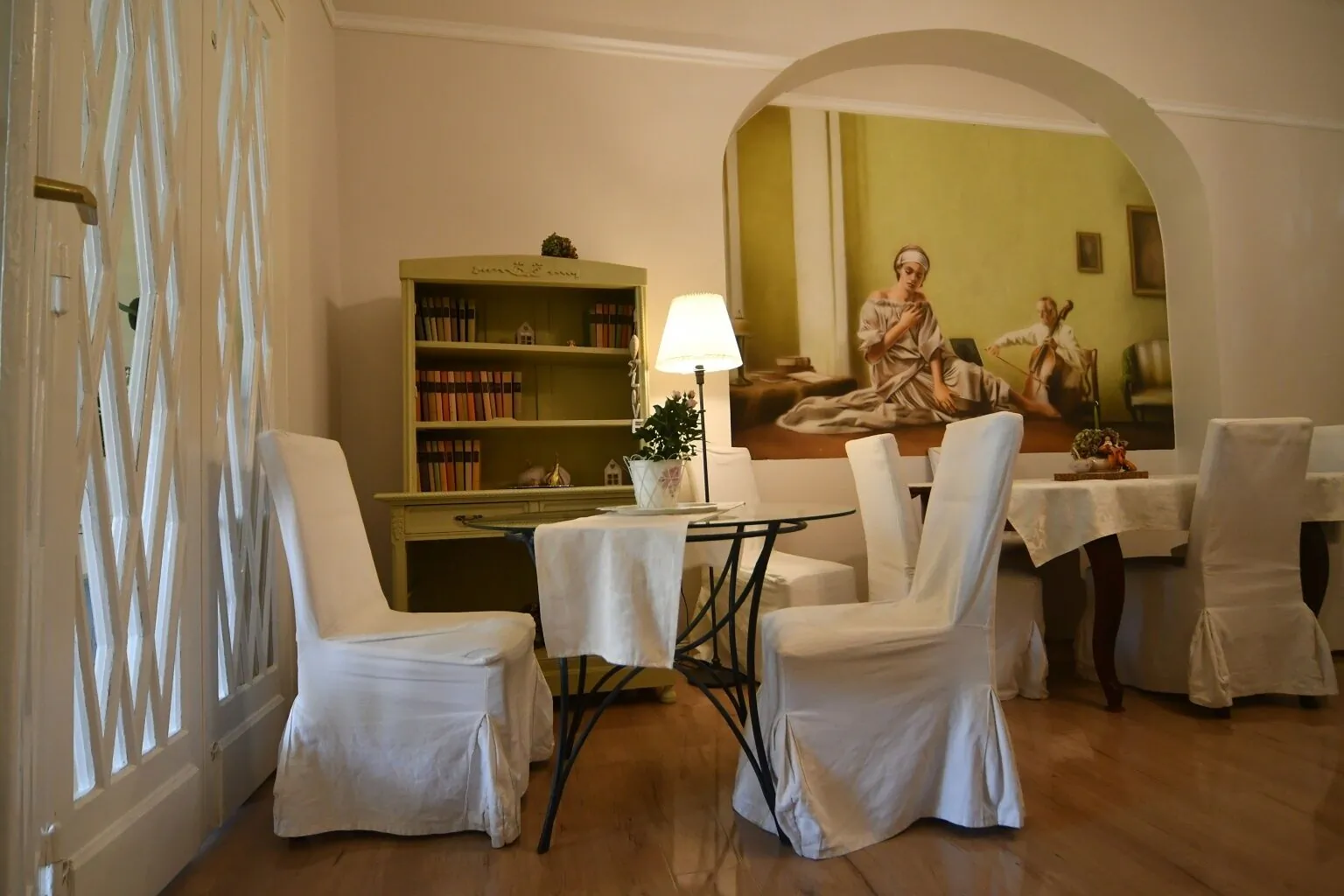 Tulipán Villa Panzió*** Szolnok – Solnoca, Ungaria