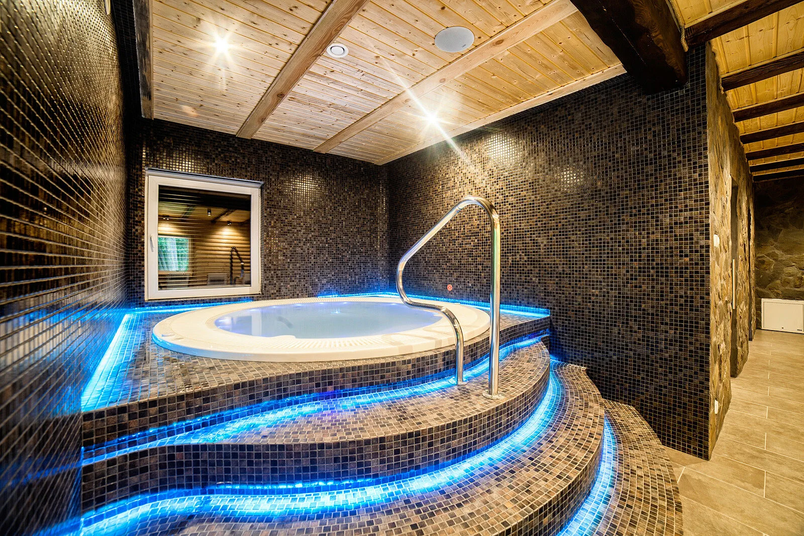 Hotel Dworek Wapionka Górzno - foto 4
