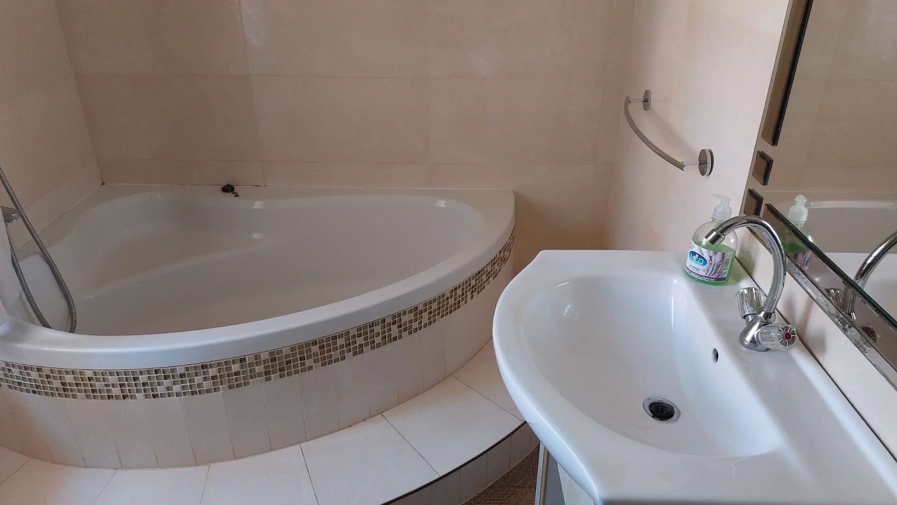 Erdei Apartman Parádsasvár – Parádsasvár, Ungaria