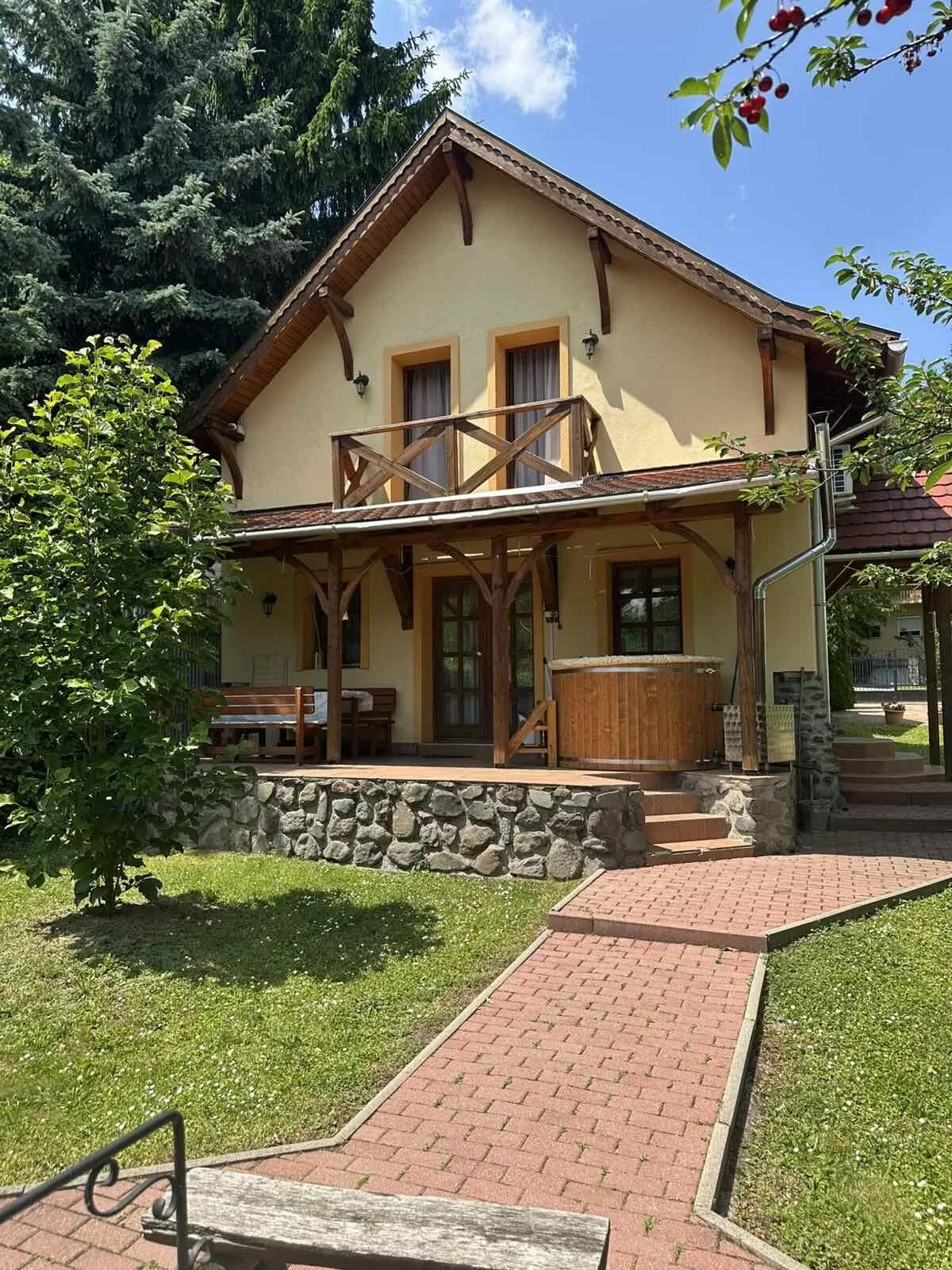 Erdei Vendégház Parádsasvár – Parádsasvár, Ungaria