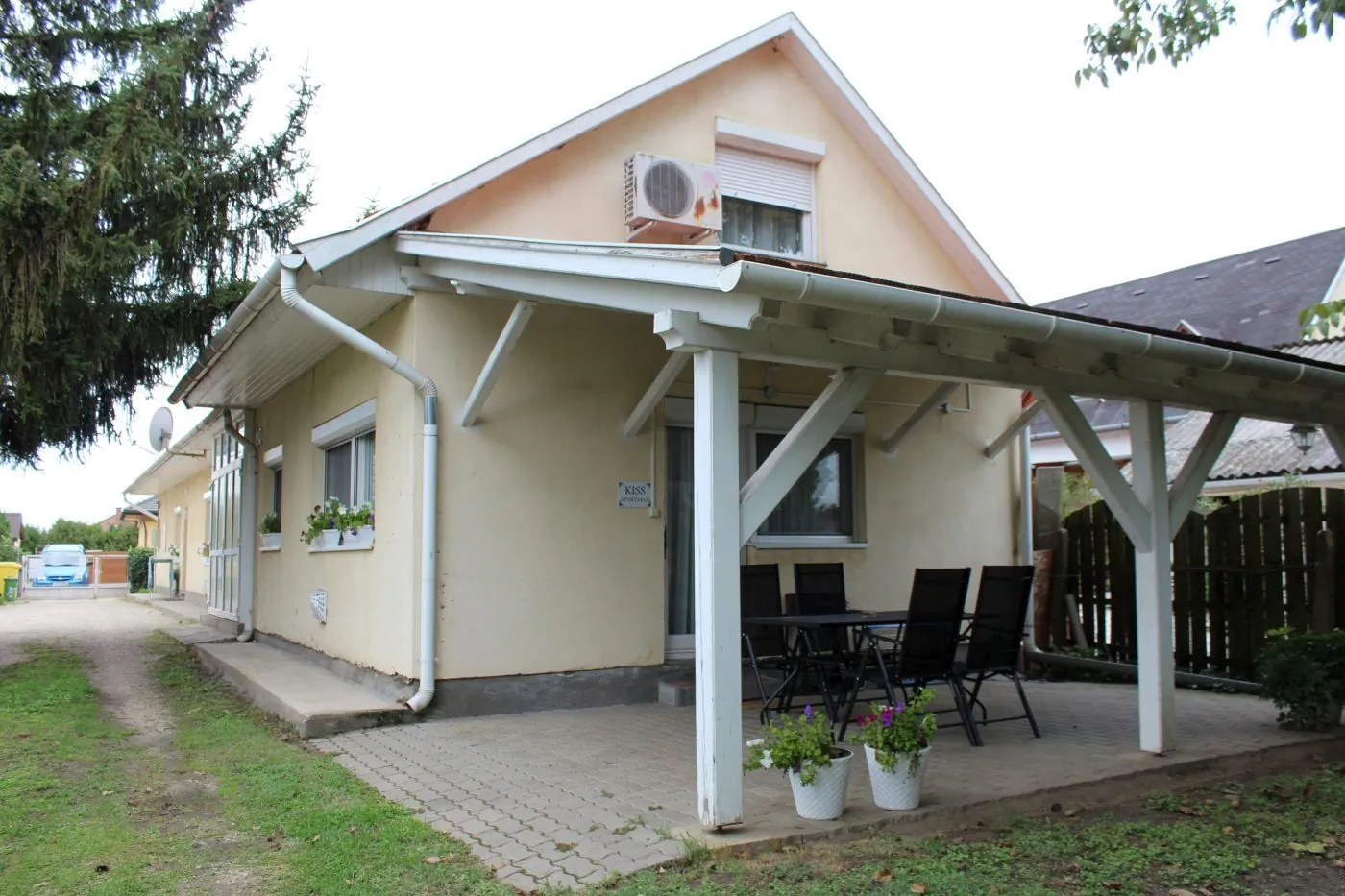 Kiss Apartman Balatonboglár – Balatonboglár, Ungaria