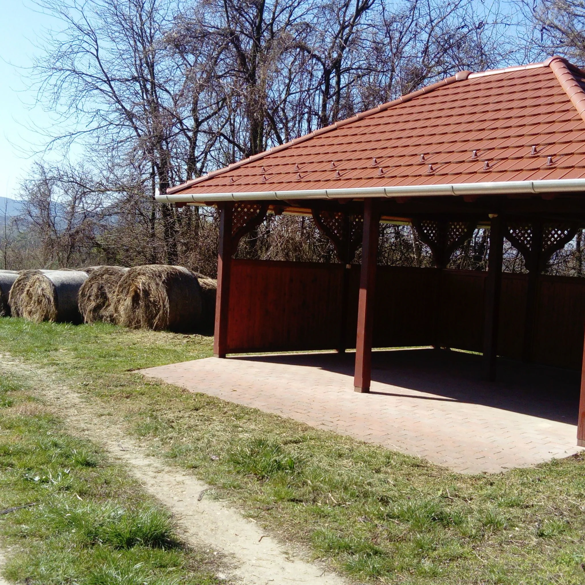 Feketebács Nyaralóház Káptalantóti – Káptalantóti, Ungaria