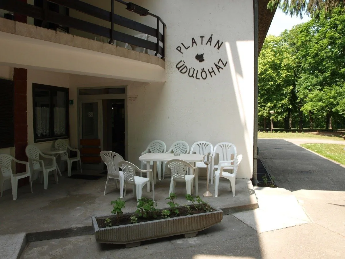 Platán Üdülőház Balatonszemes – Balatonszemes, Ungaria