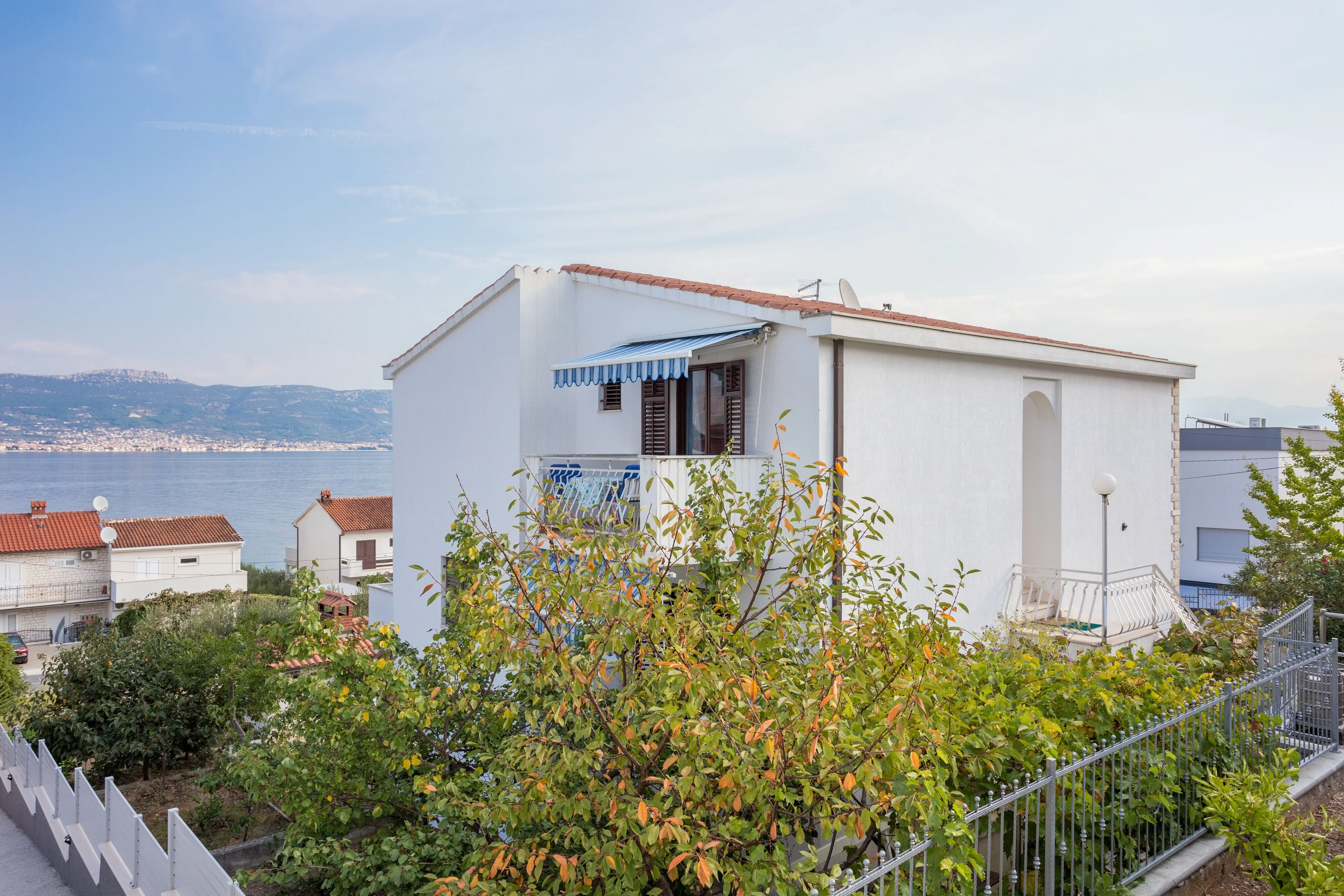 Apartments By The Sea Slatine, Čiovo - 13298 Slatine – Slatine, Croația