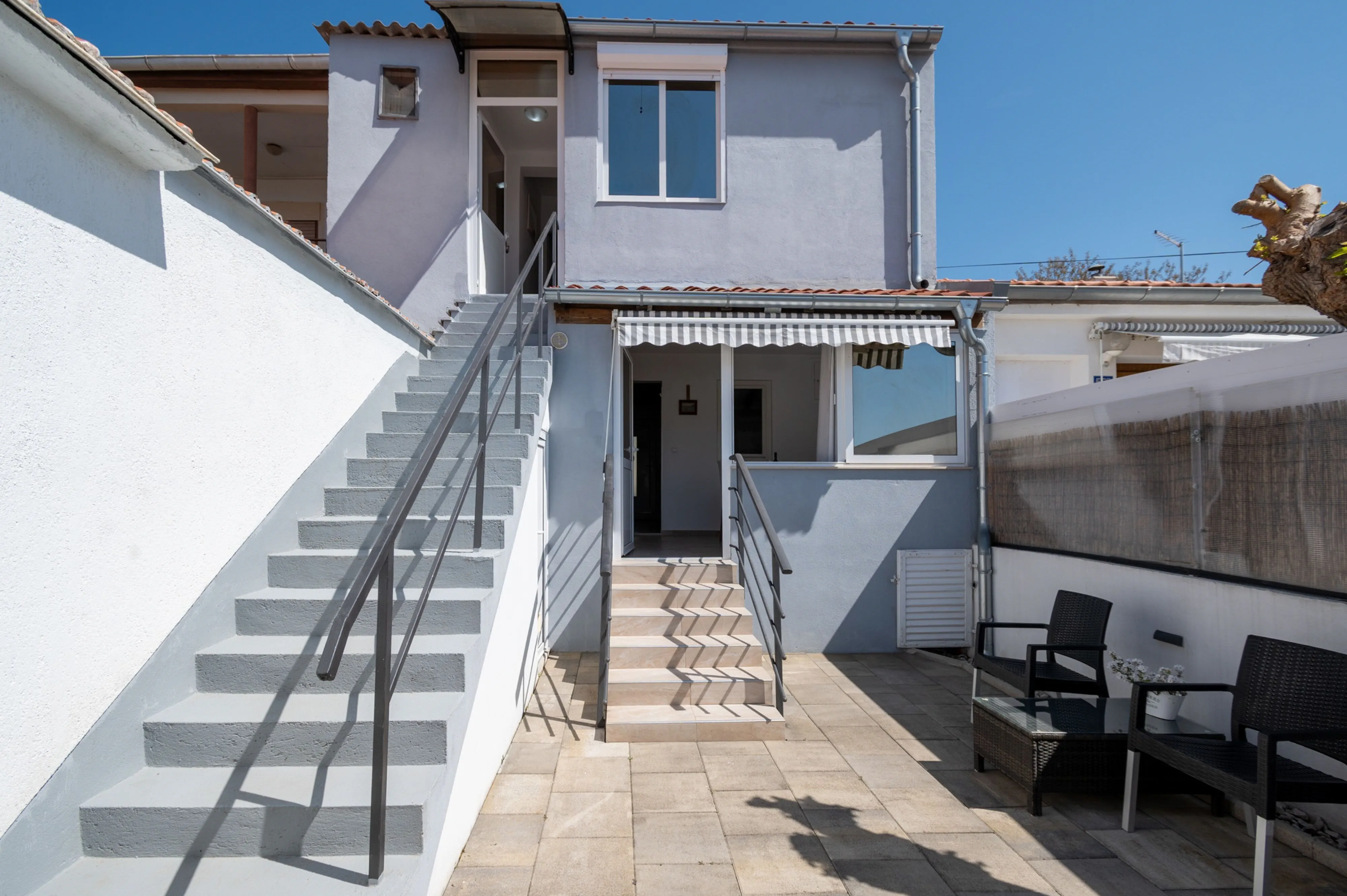 Family-friendly House With Hot Tub Sukošan, Zadar - 6123 Sukošan – Sukošan, Chorwacja